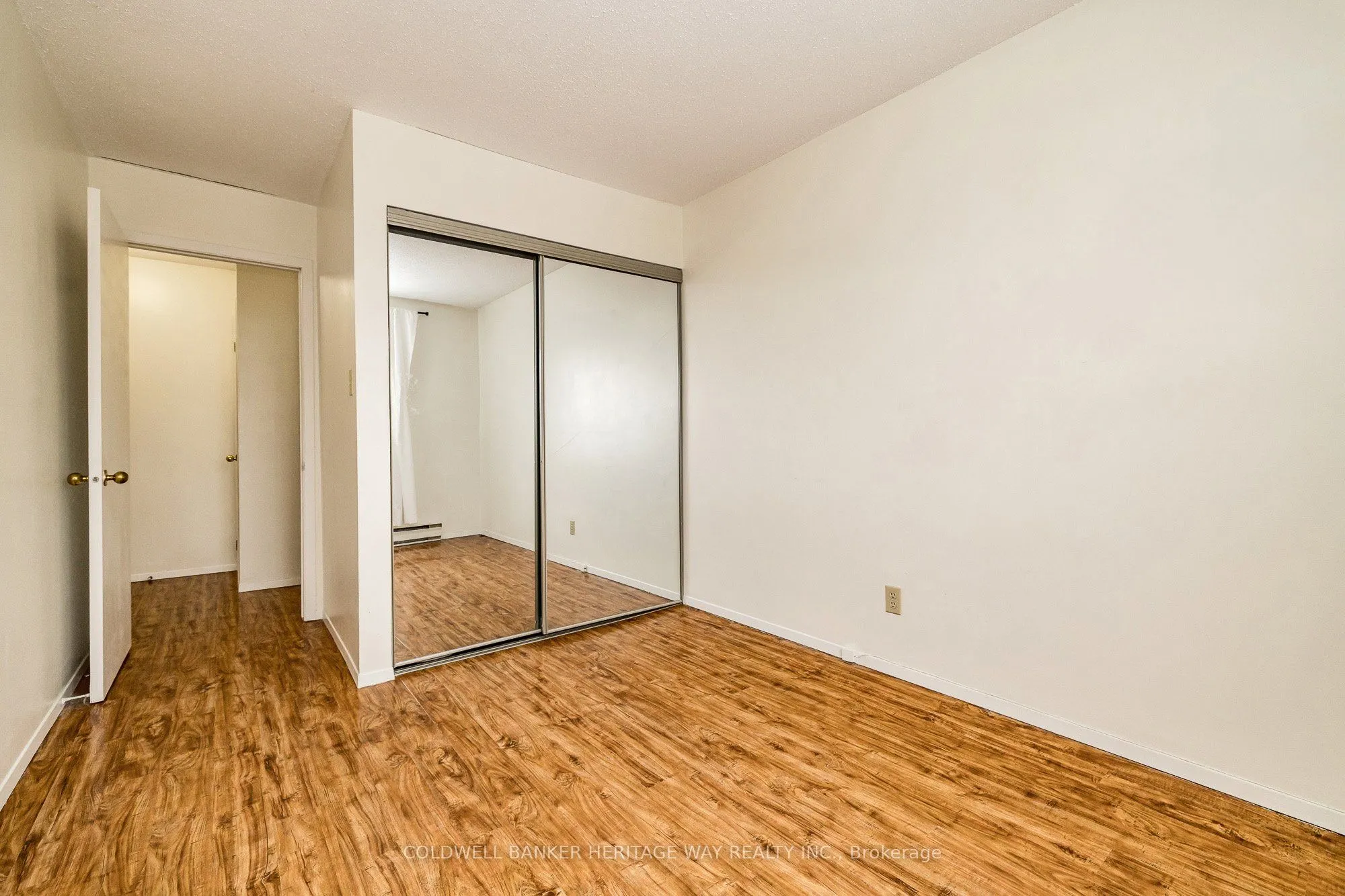 299 Thomas Street, #204