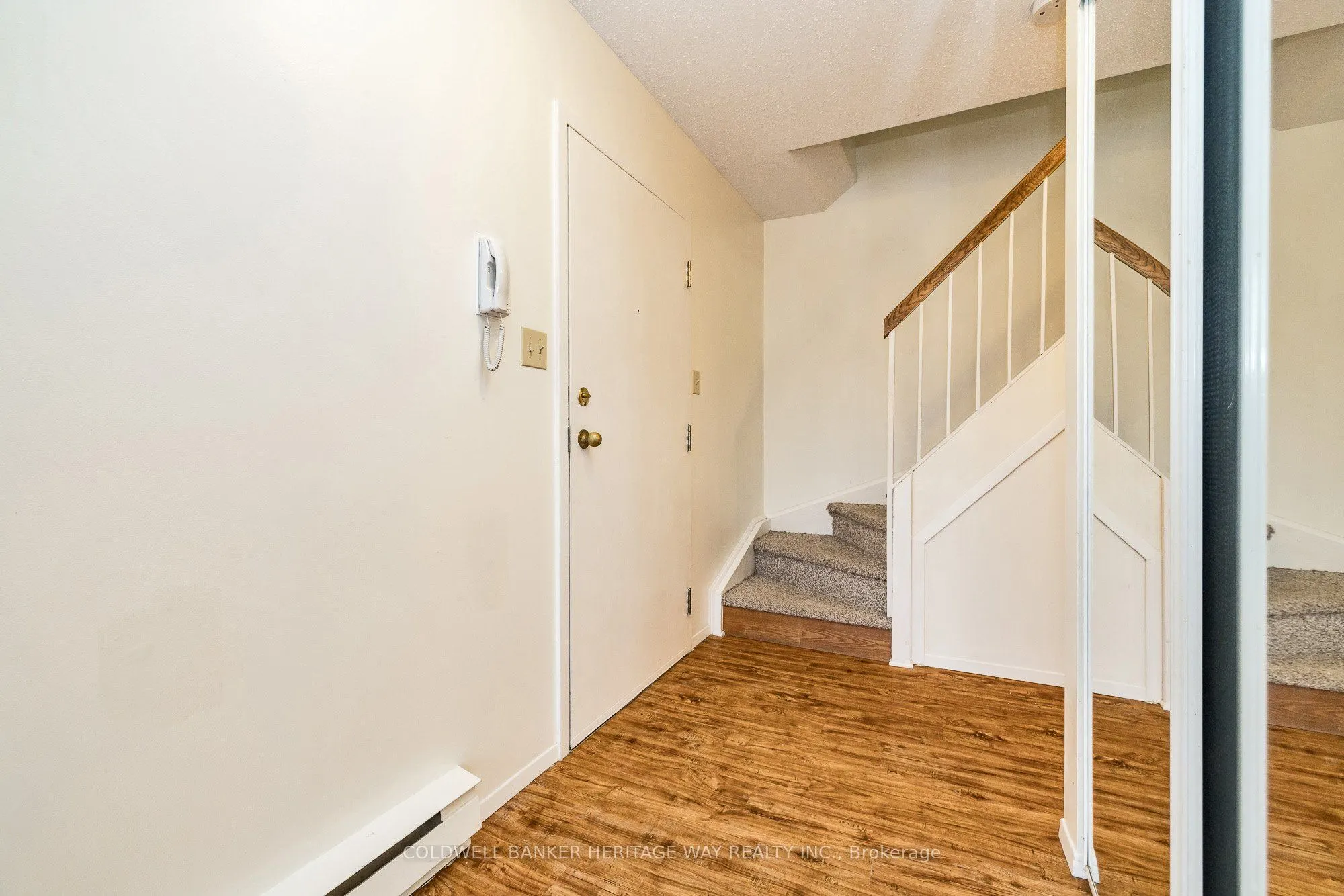 299 Thomas Street, #204