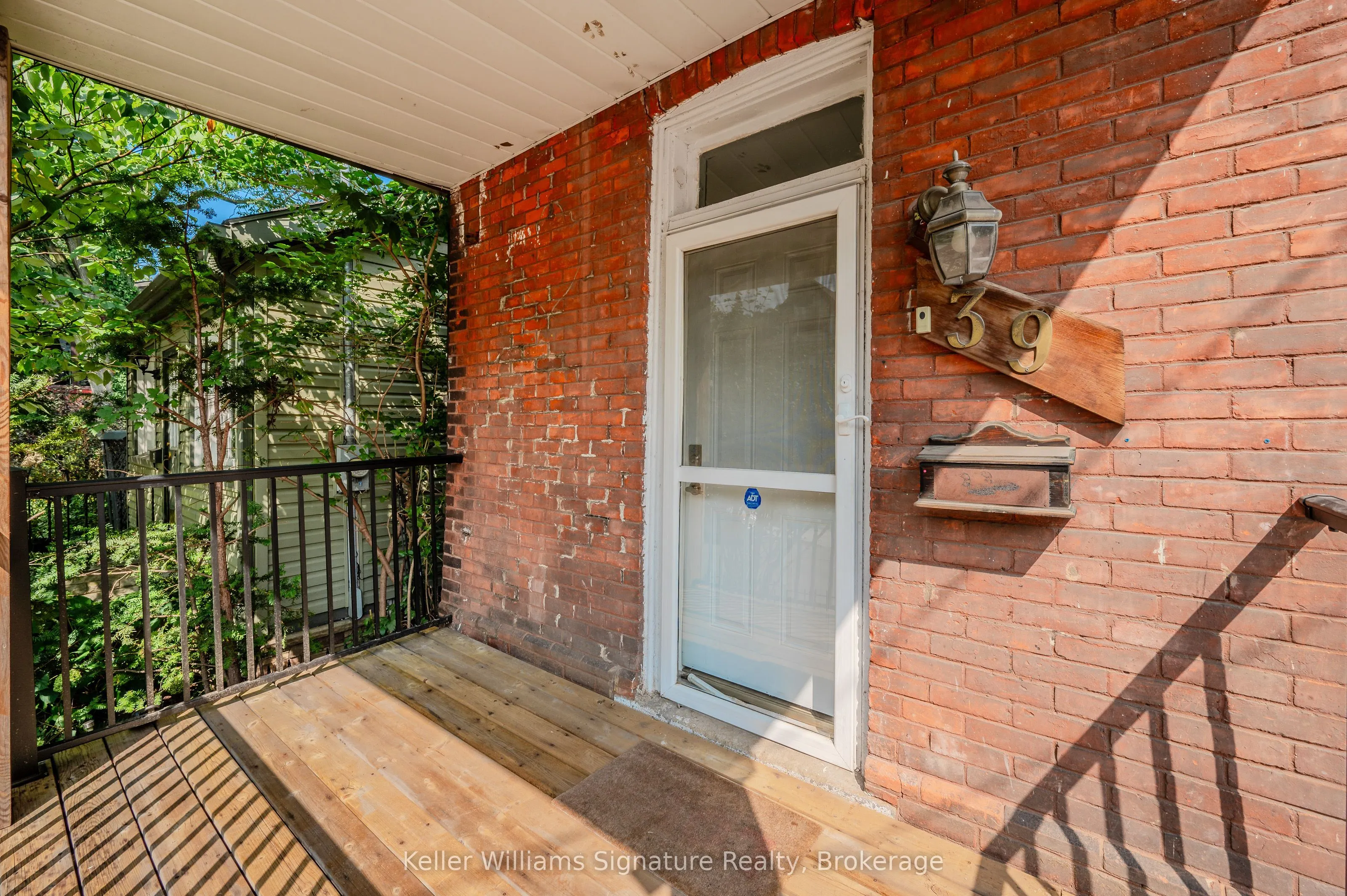 39 Alanson Street
