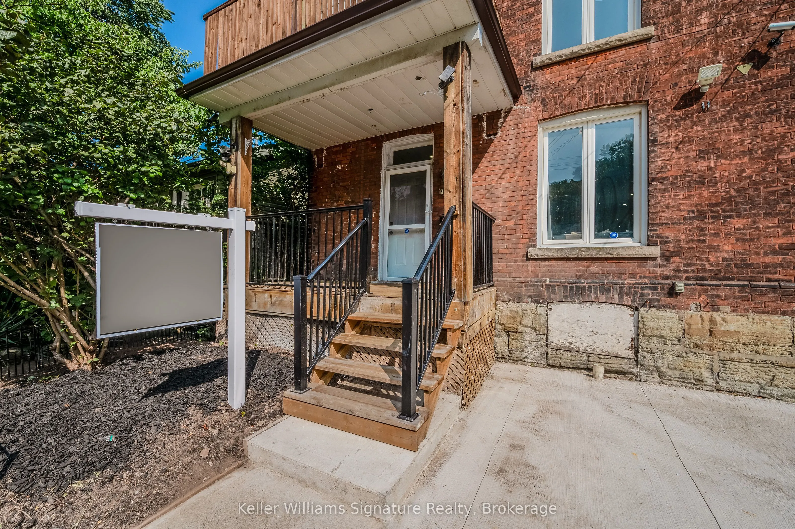 39 Alanson Street
