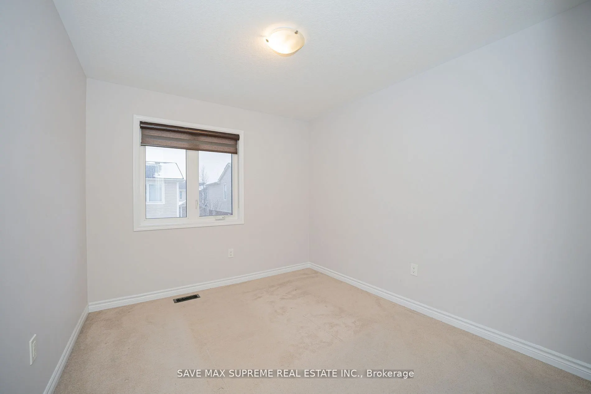 455 Guelph Avenue, #16