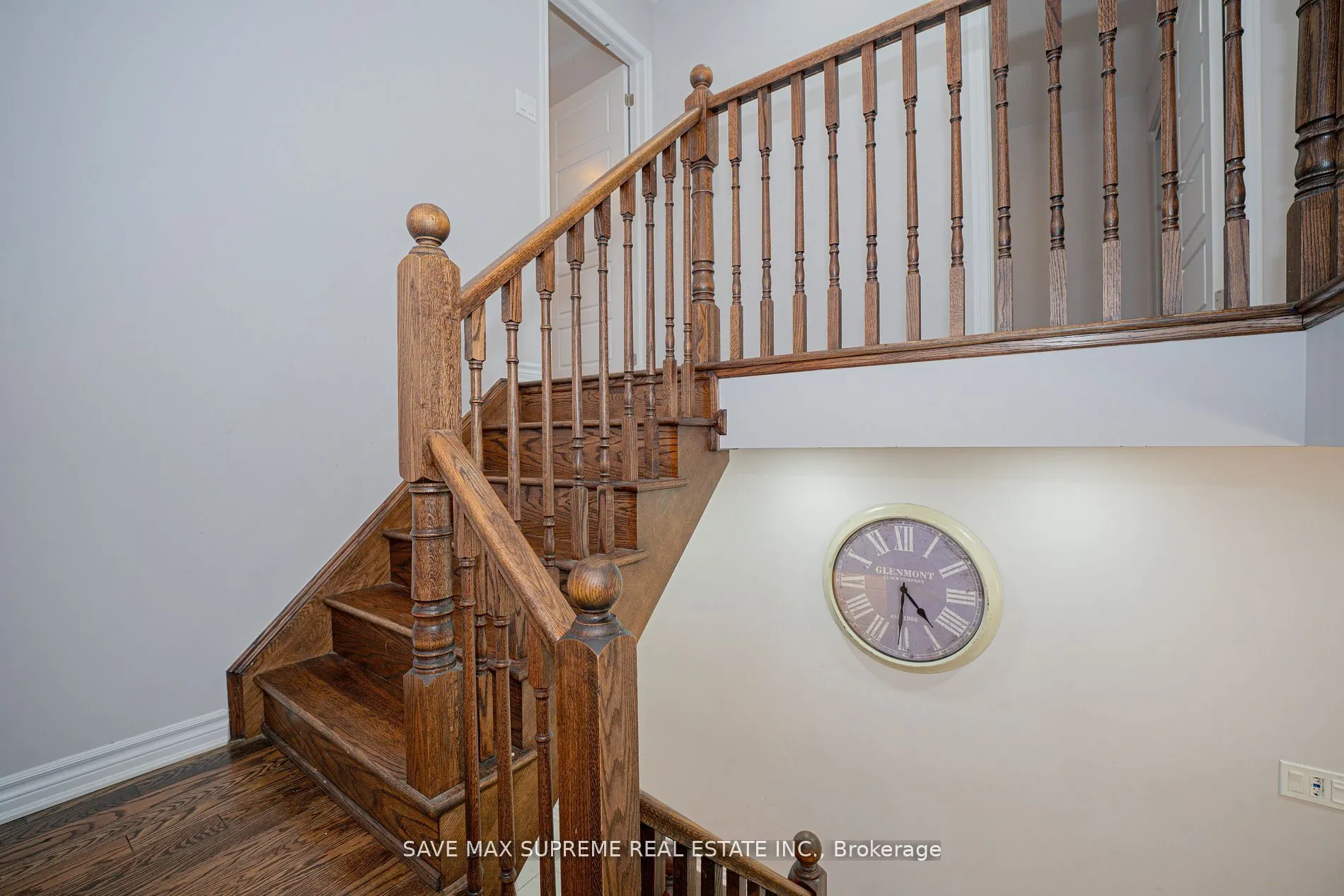 455 Guelph Avenue, #16