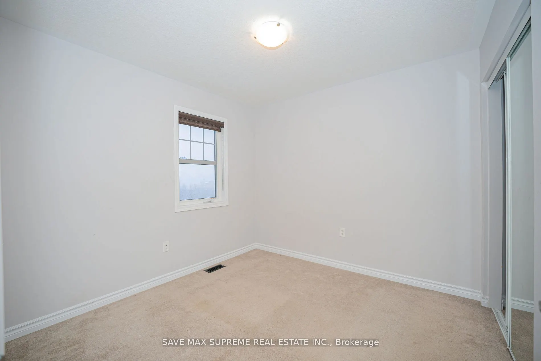 455 Guelph Avenue, #16
