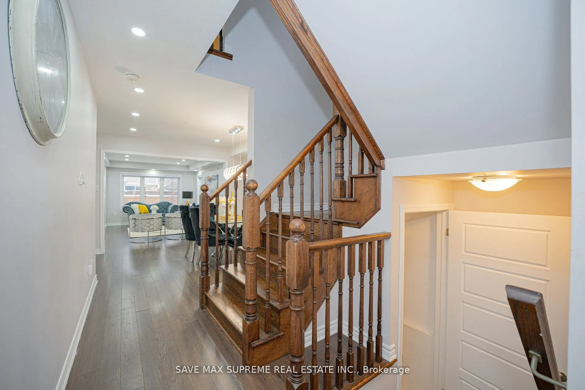 455 Guelph Avenue, #16