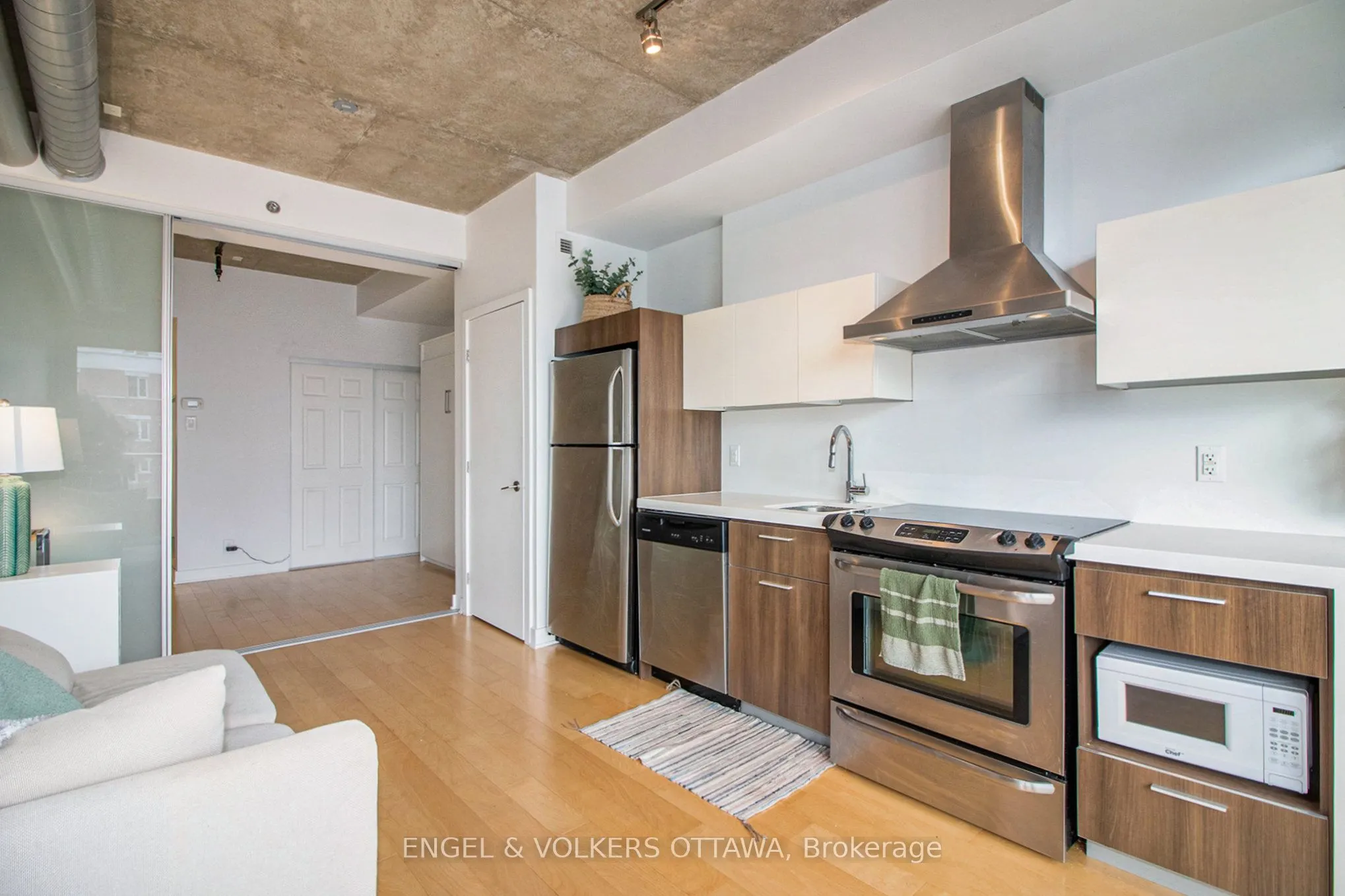 340 MCLEOD Street #641