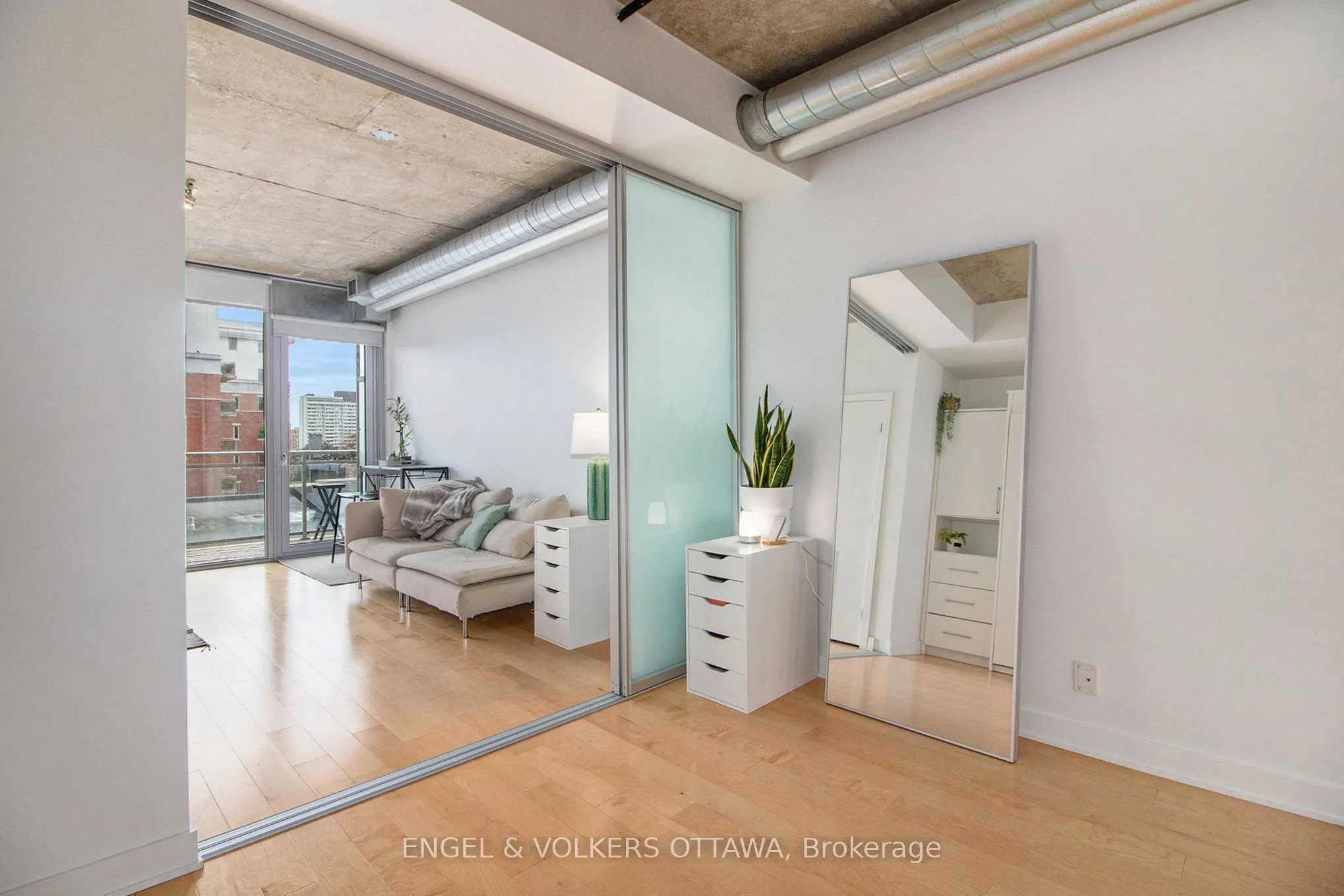 340 MCLEOD Street #641