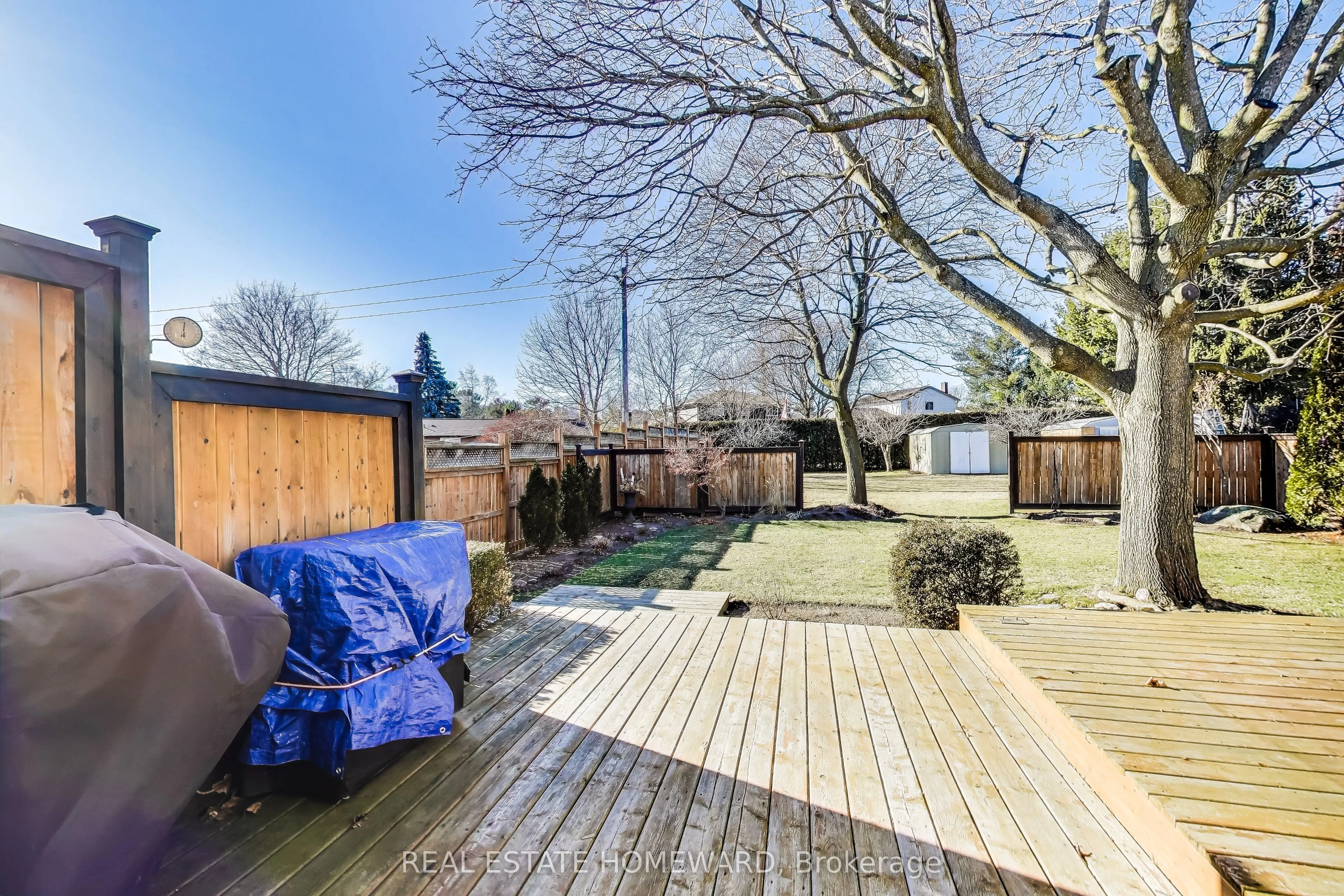 6 Hewson Drive