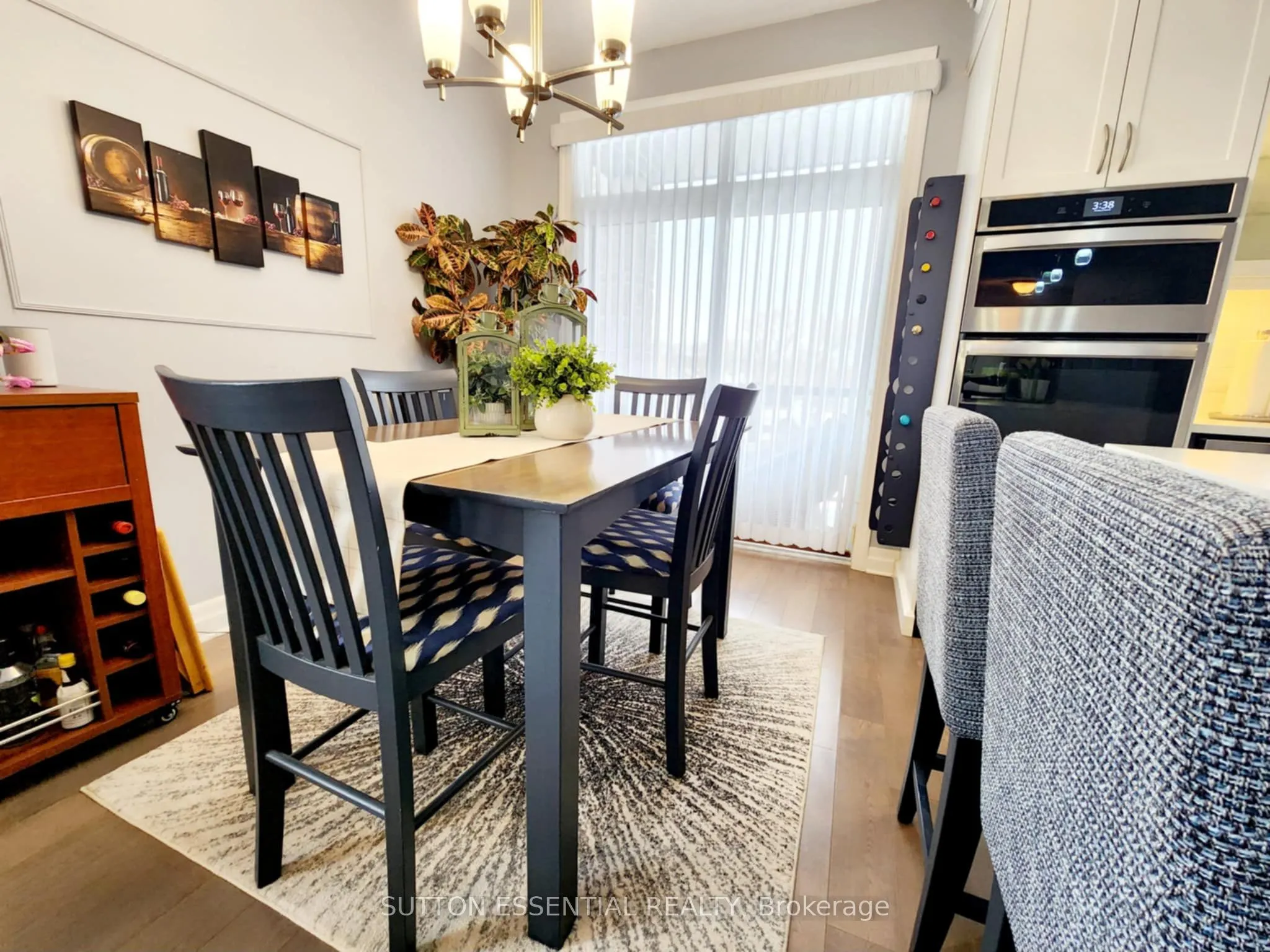 1109 Millwood Avenue, #102