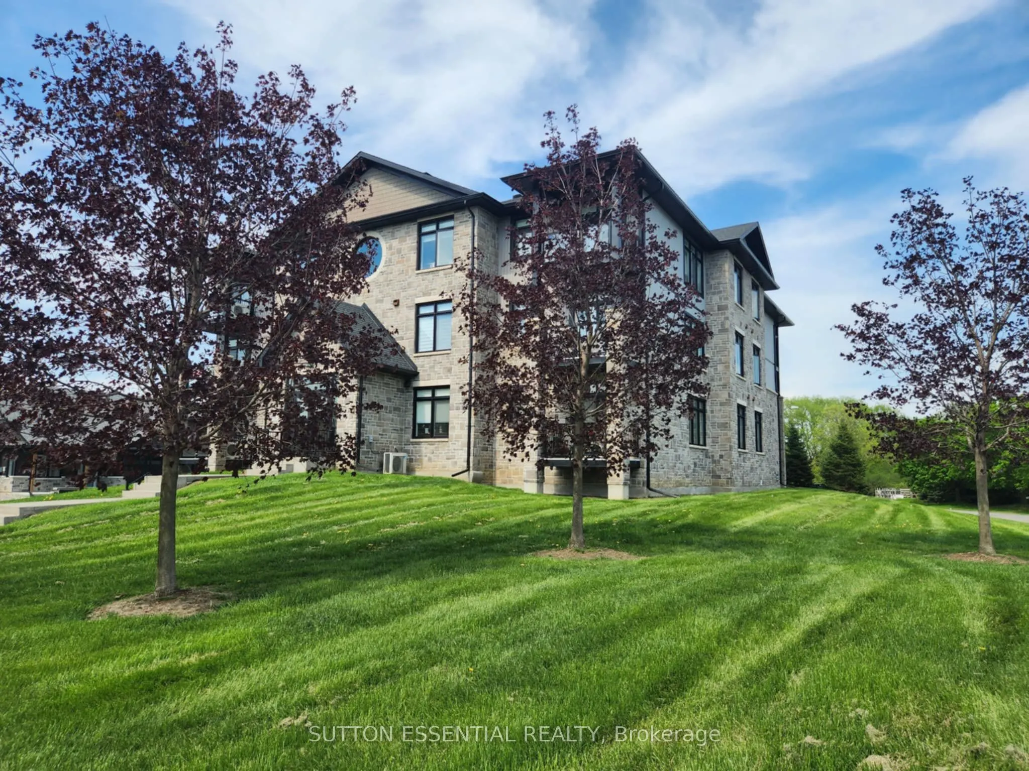 1109 Millwood Avenue, #102