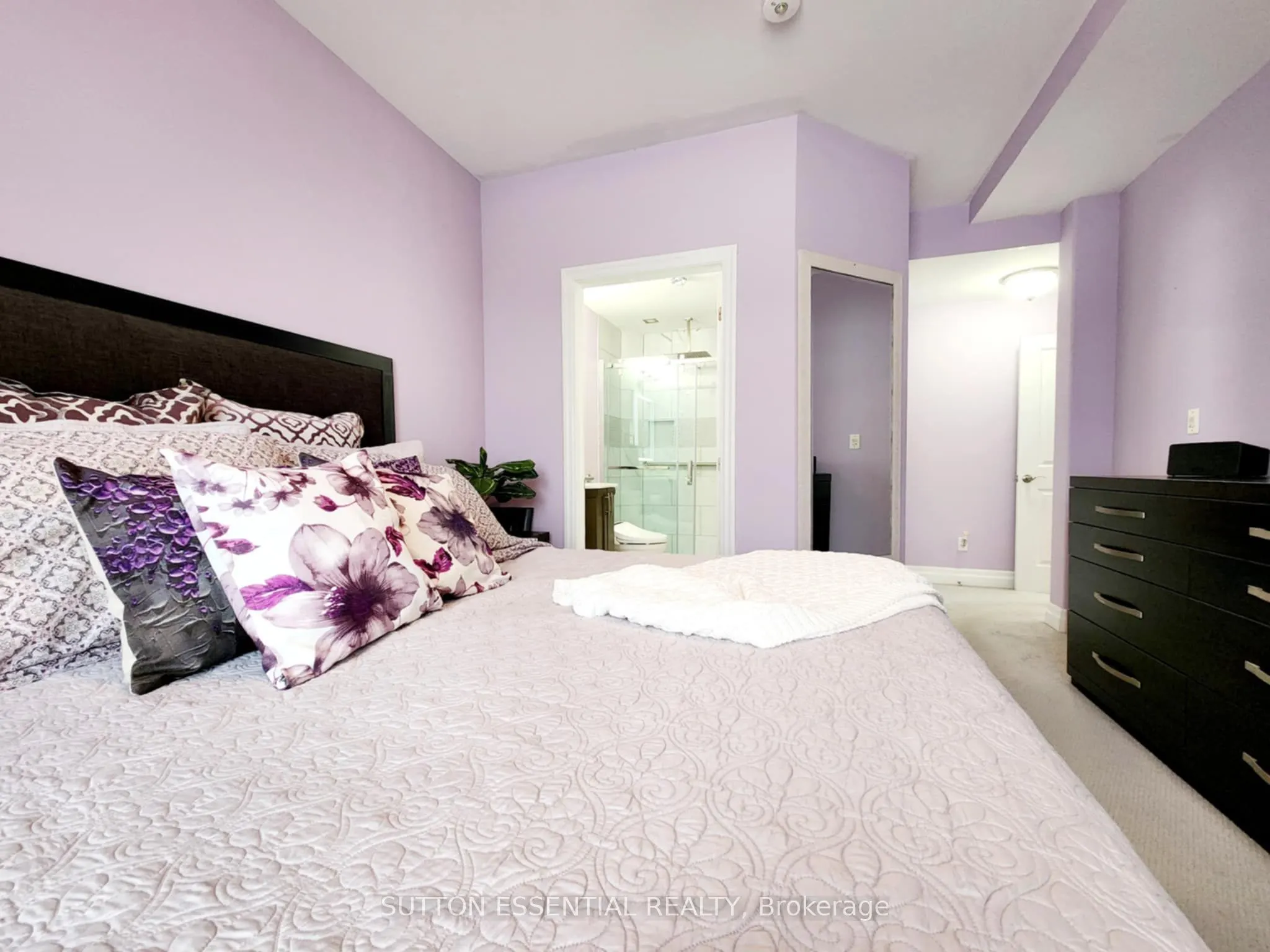 1109 Millwood Avenue, #102