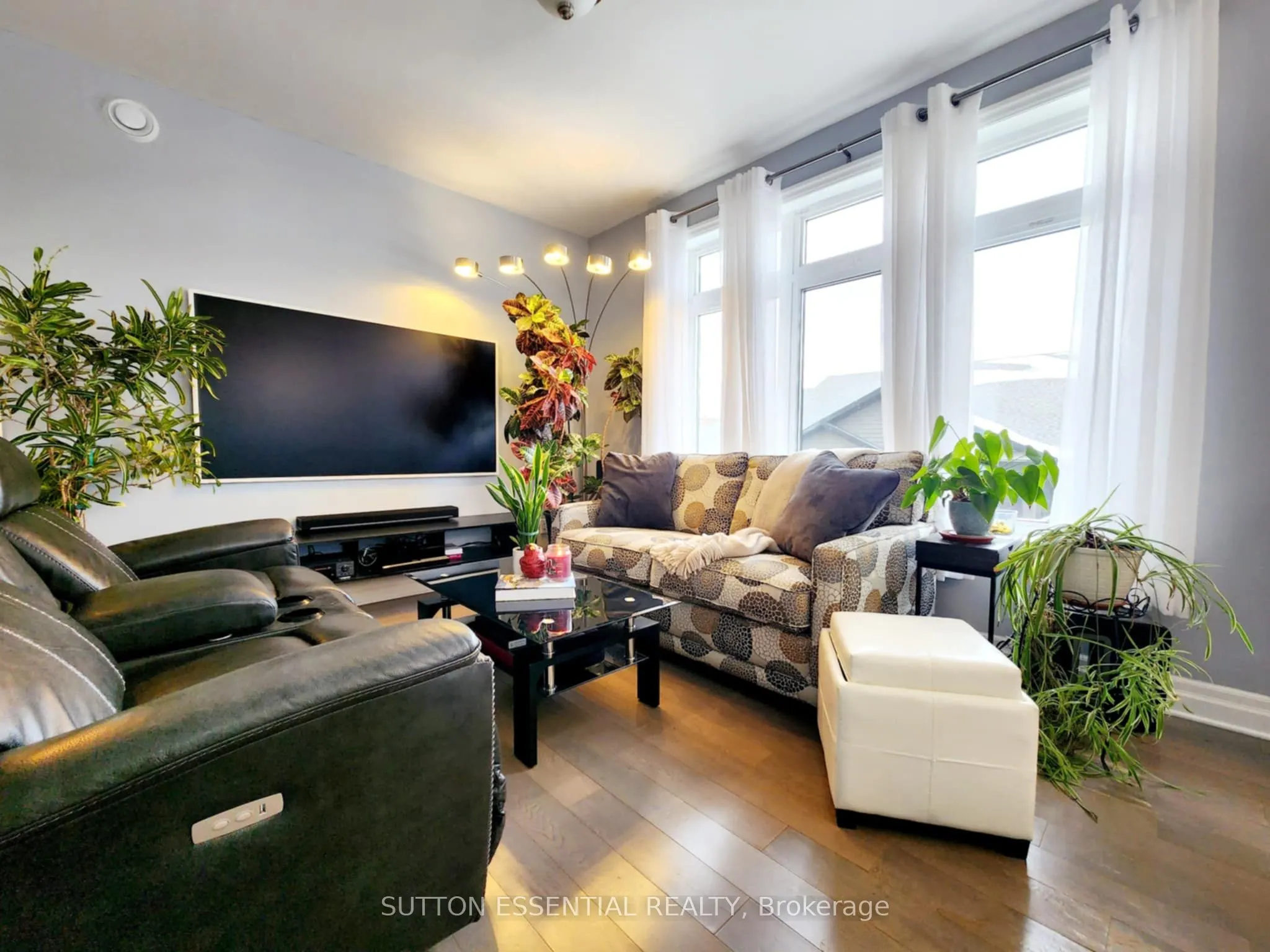 1109 Millwood Avenue, #102