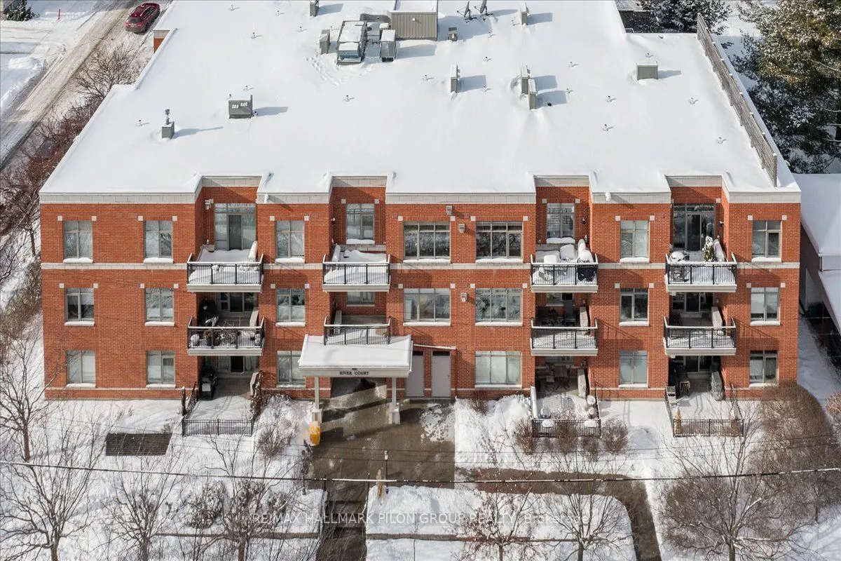 950 Marguerite Avenue, #109