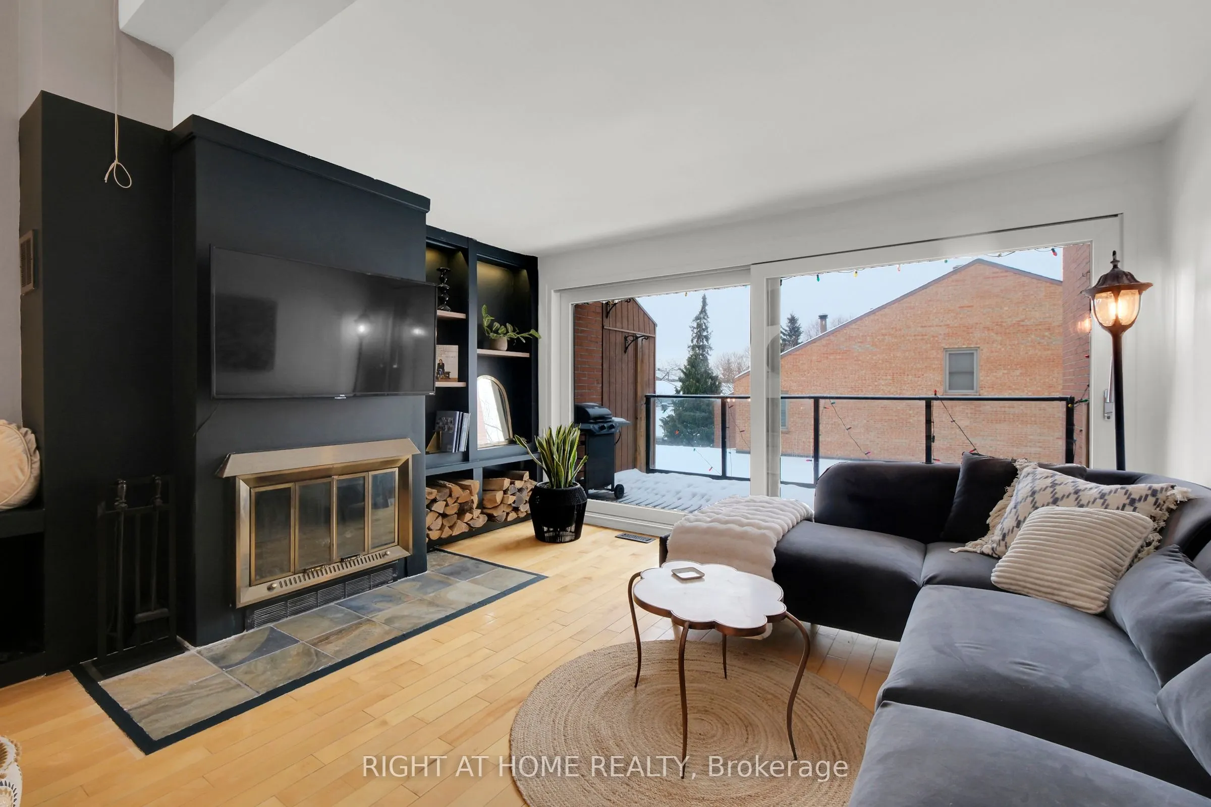 251 Bruyere Street, #18