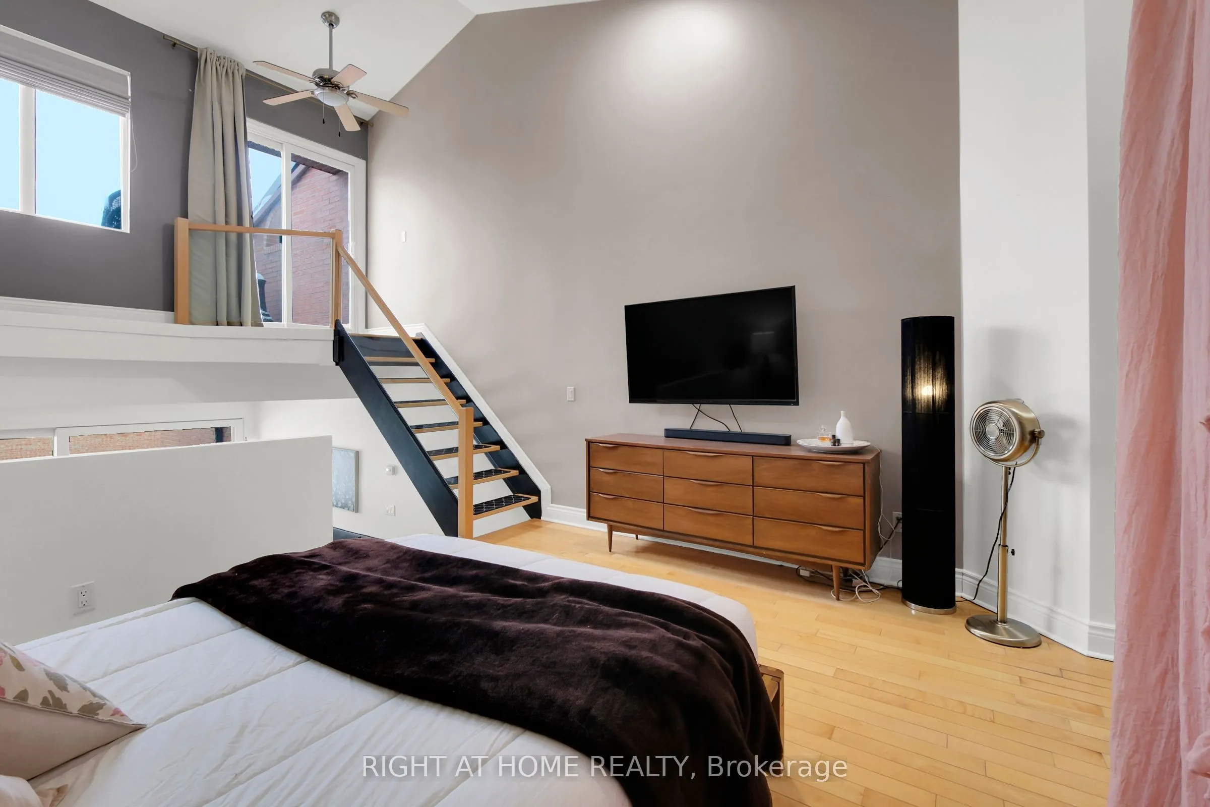 251 Bruyere Street, #18