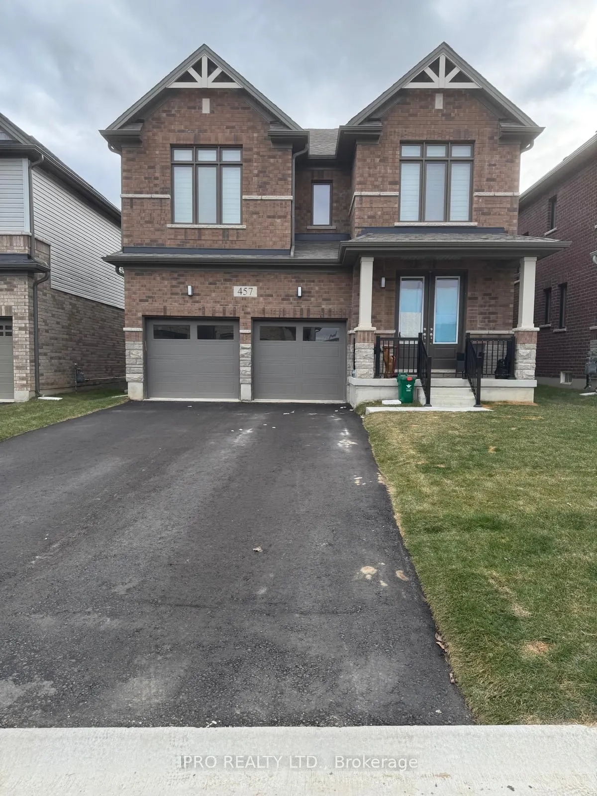 457 Robert Woolner Street