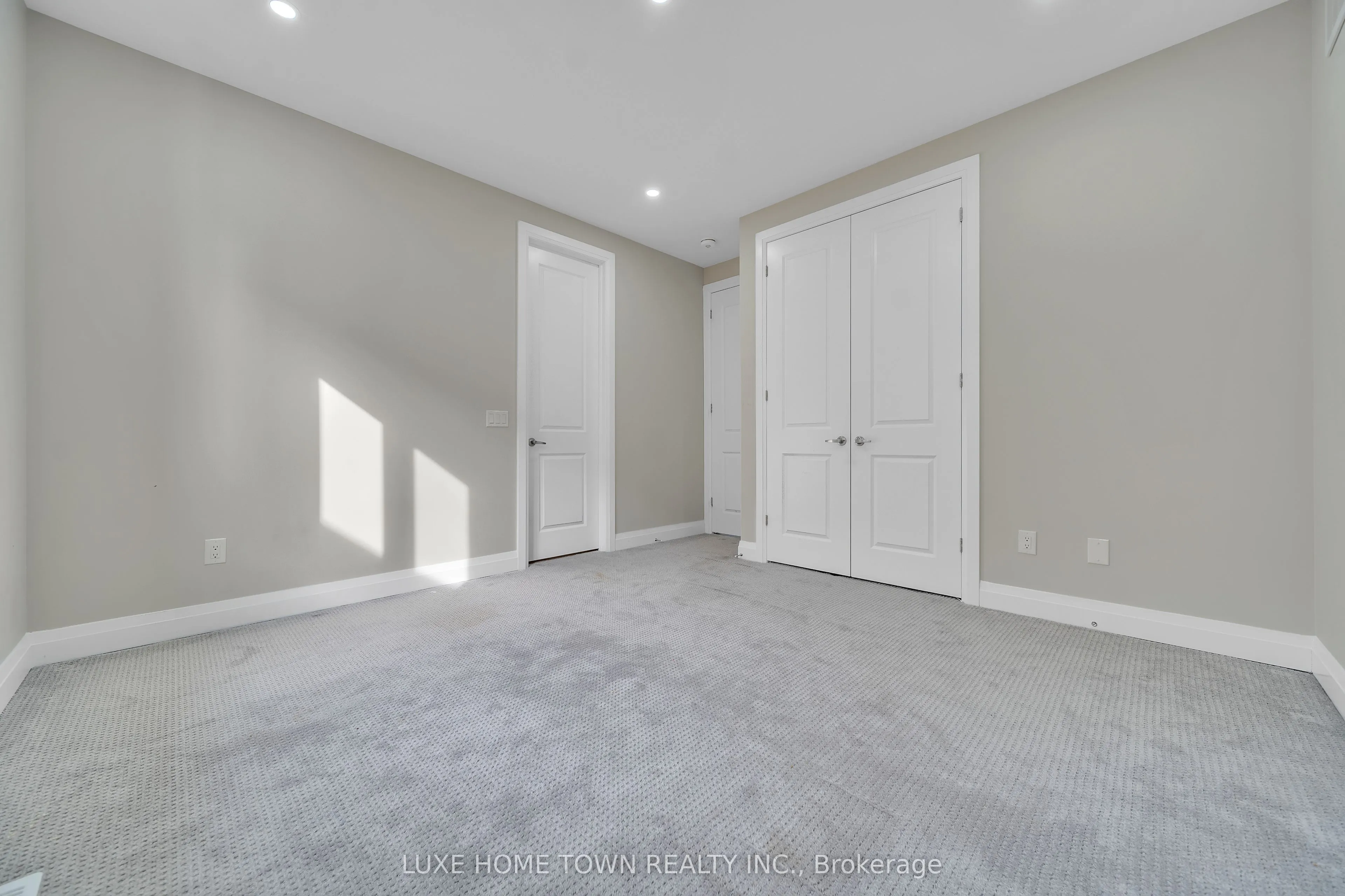 101 Prince Charles Crescent