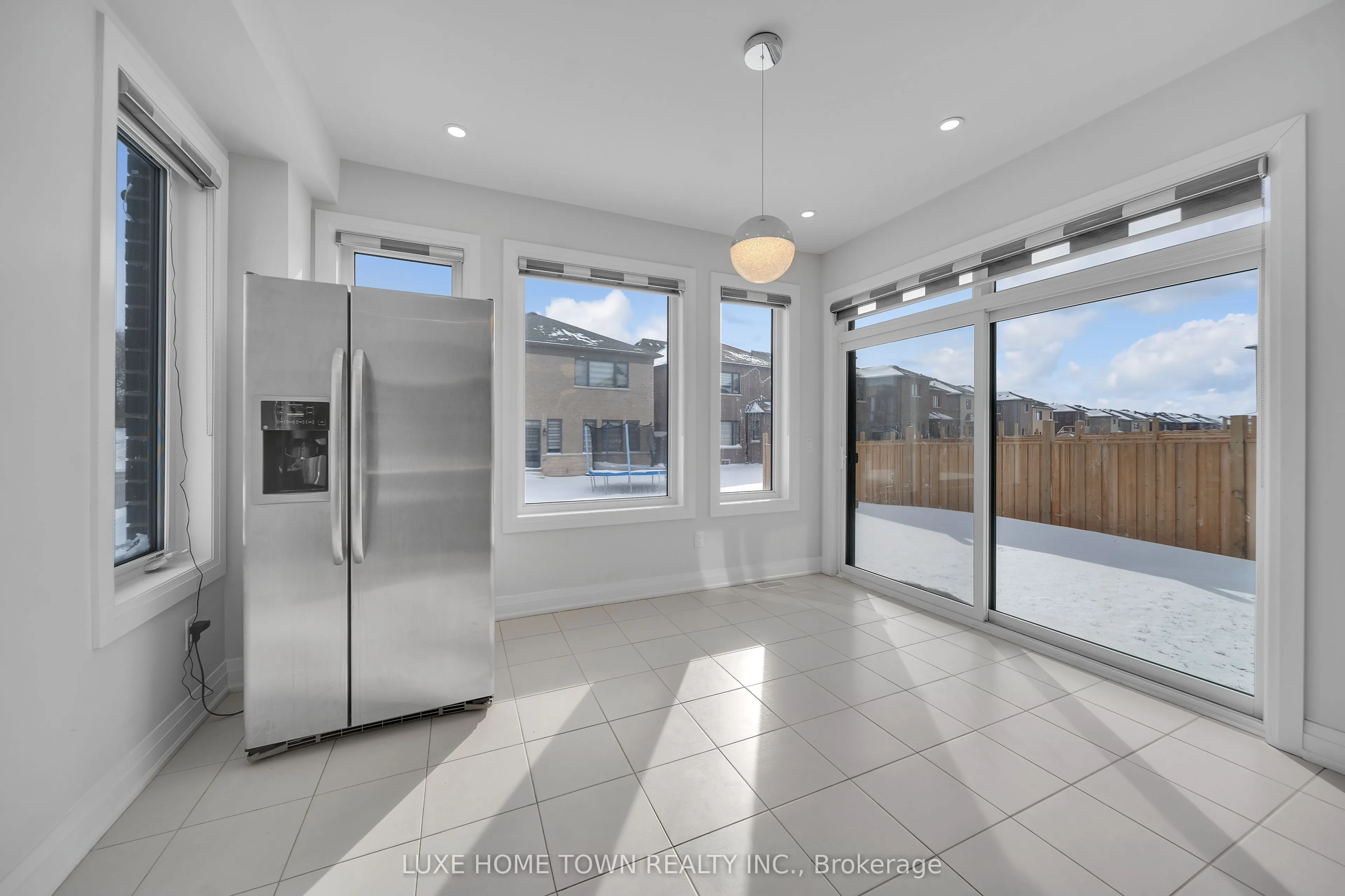 101 Prince Charles Crescent
