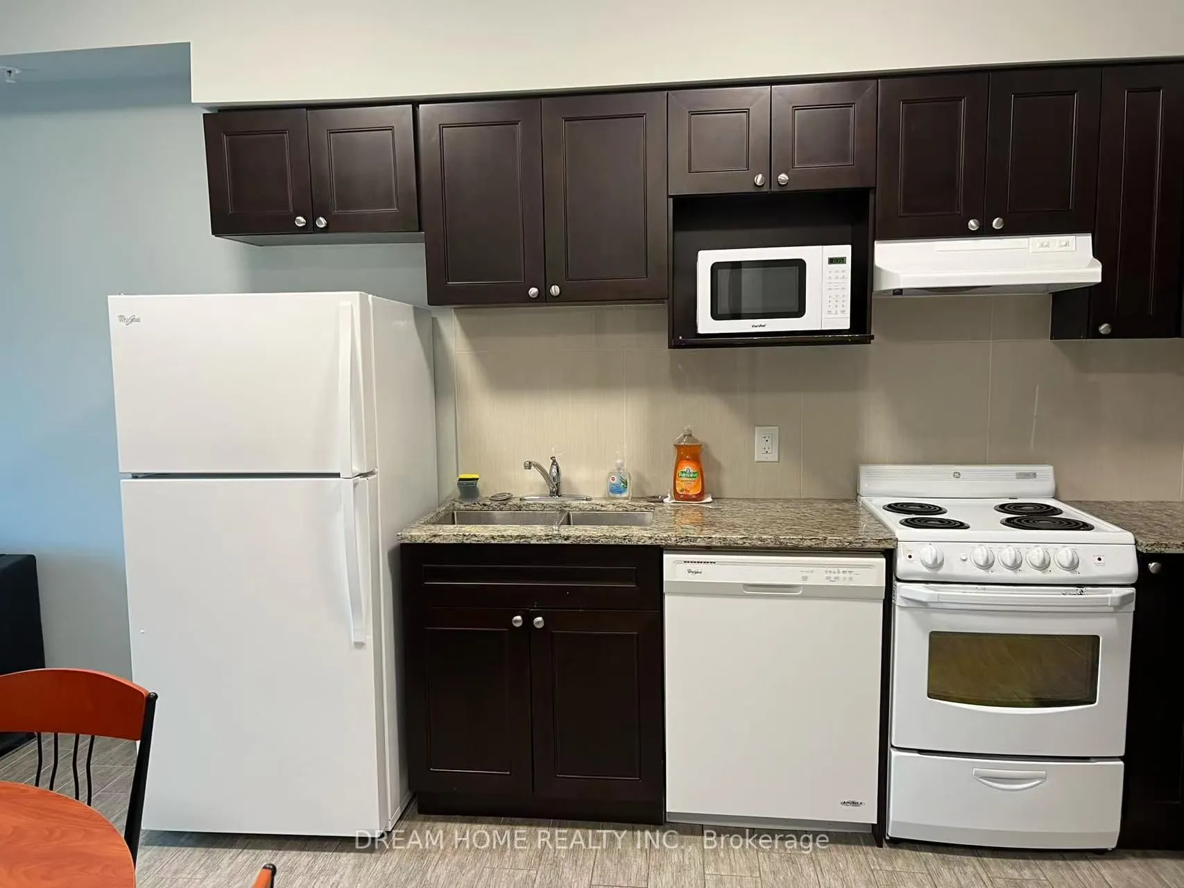 255 Sunview Street, #507