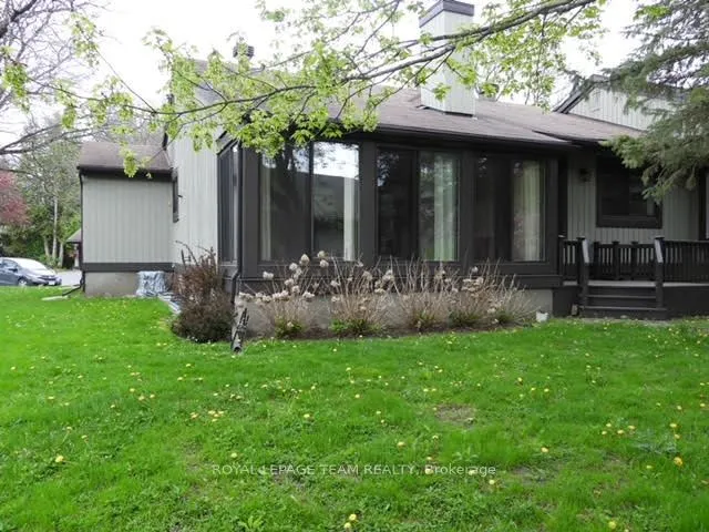 6 Meadowmist Court, #12