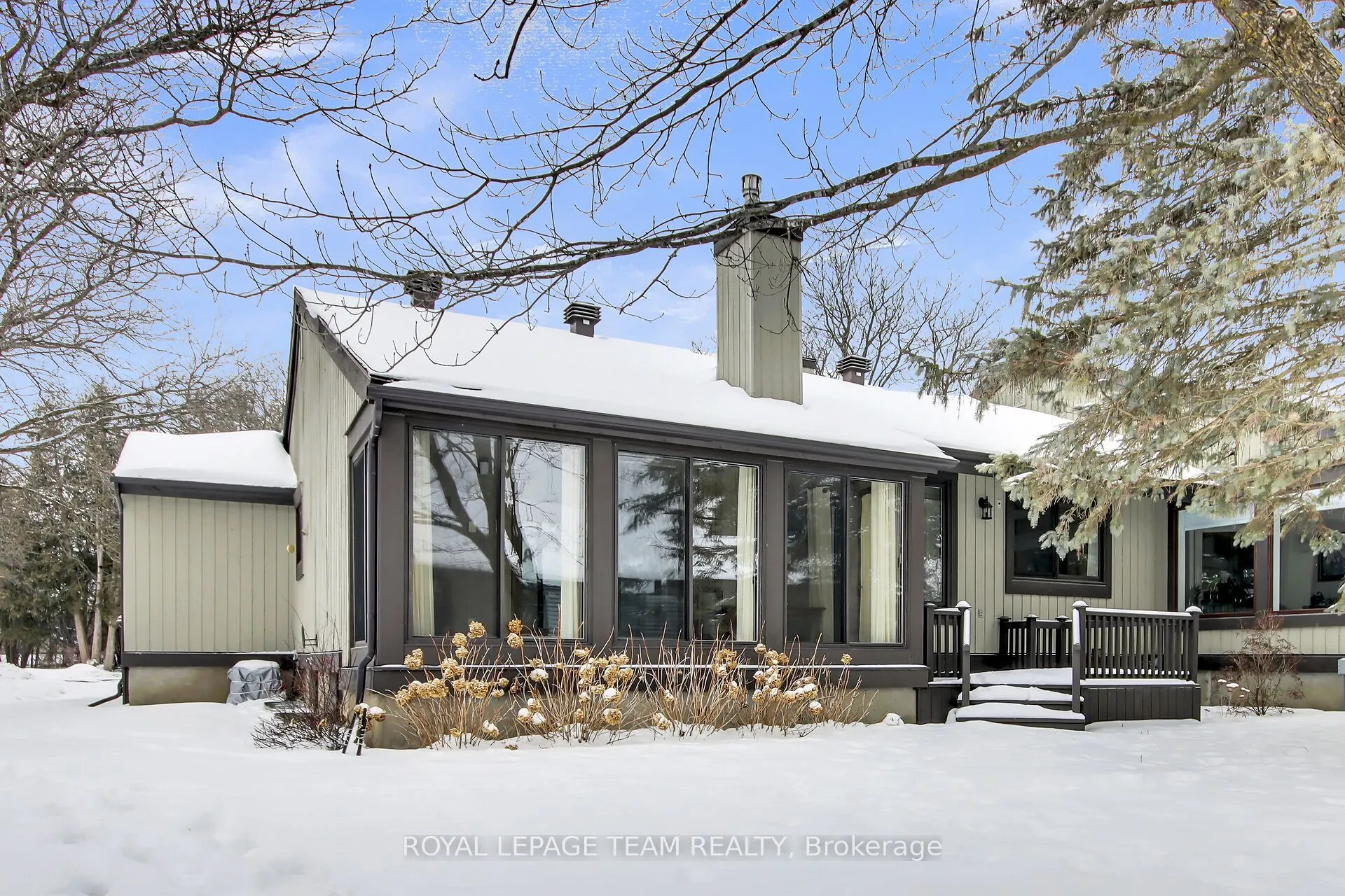 6 Meadowmist Court, #12