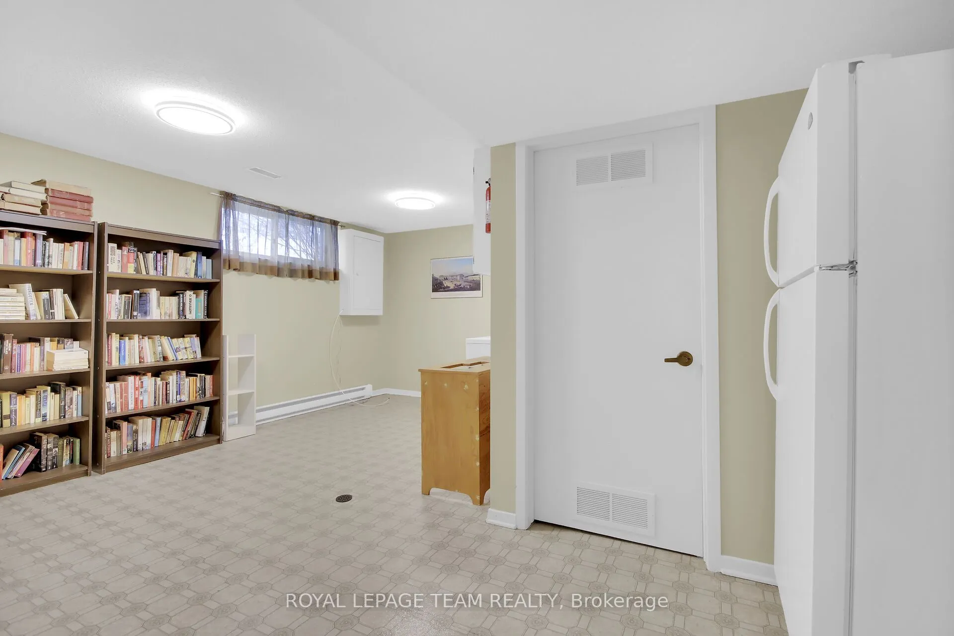 6 Meadowmist Court, #12