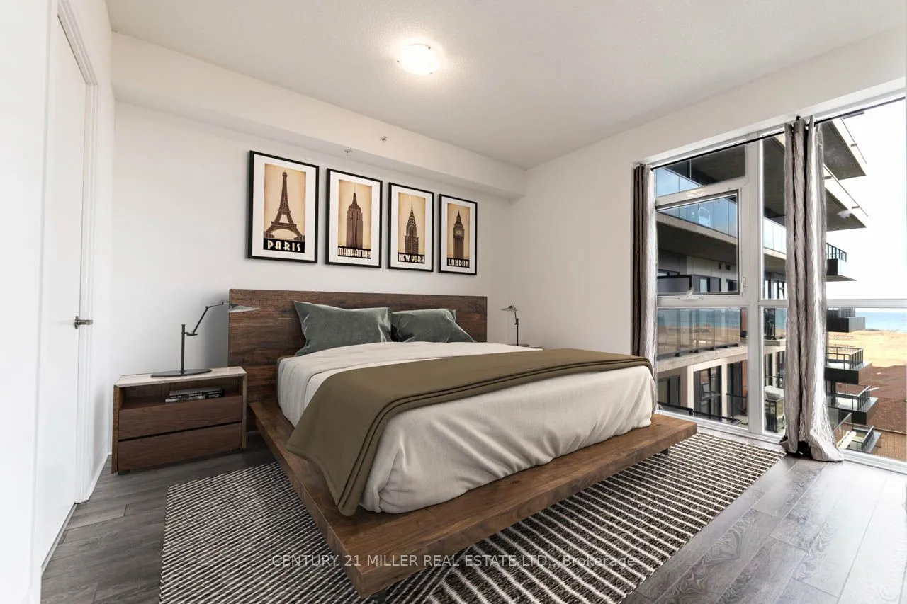 550 North Service Road, #611