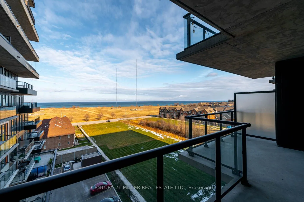 550 North Service Road, #611