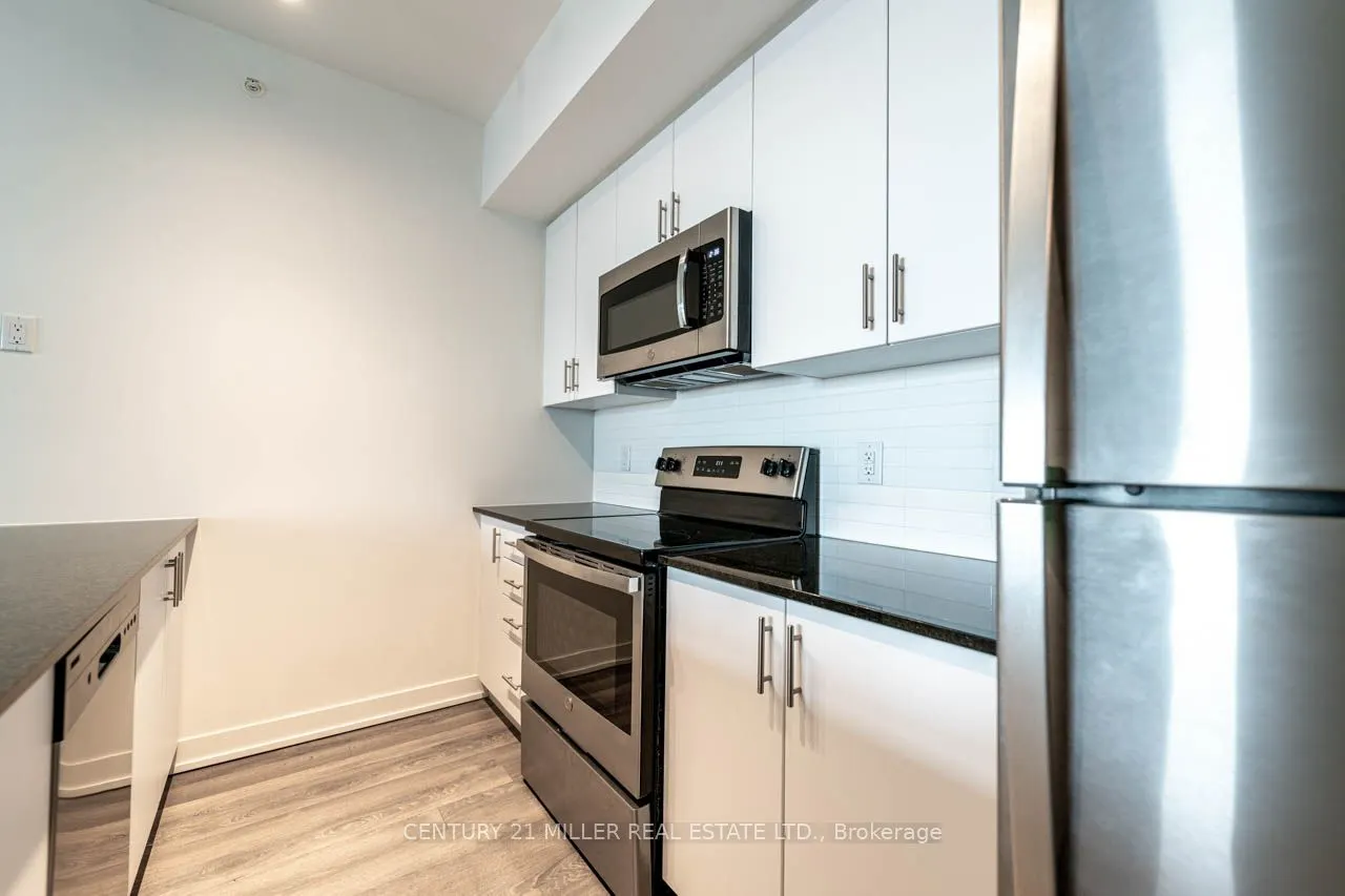 550 North Service Road, #611