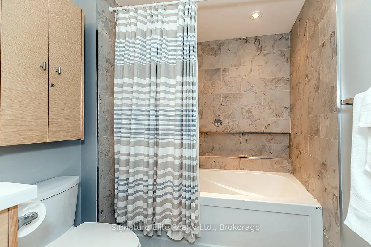 796404 Grey 19 Road #107