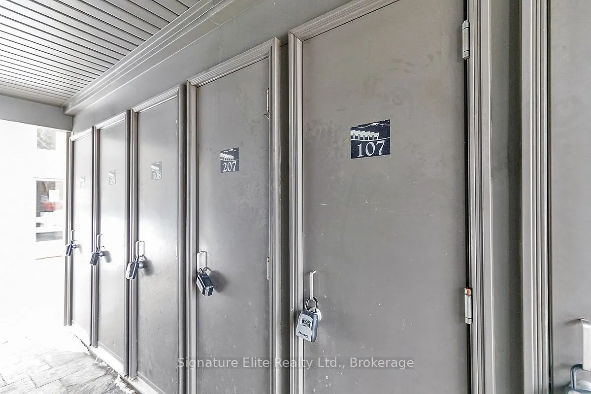 796404 Grey 19 Road #107
