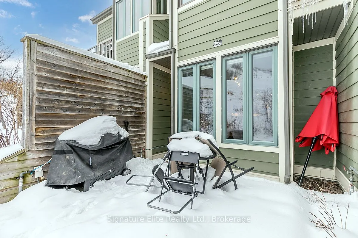 796404 Grey 19 Road #107