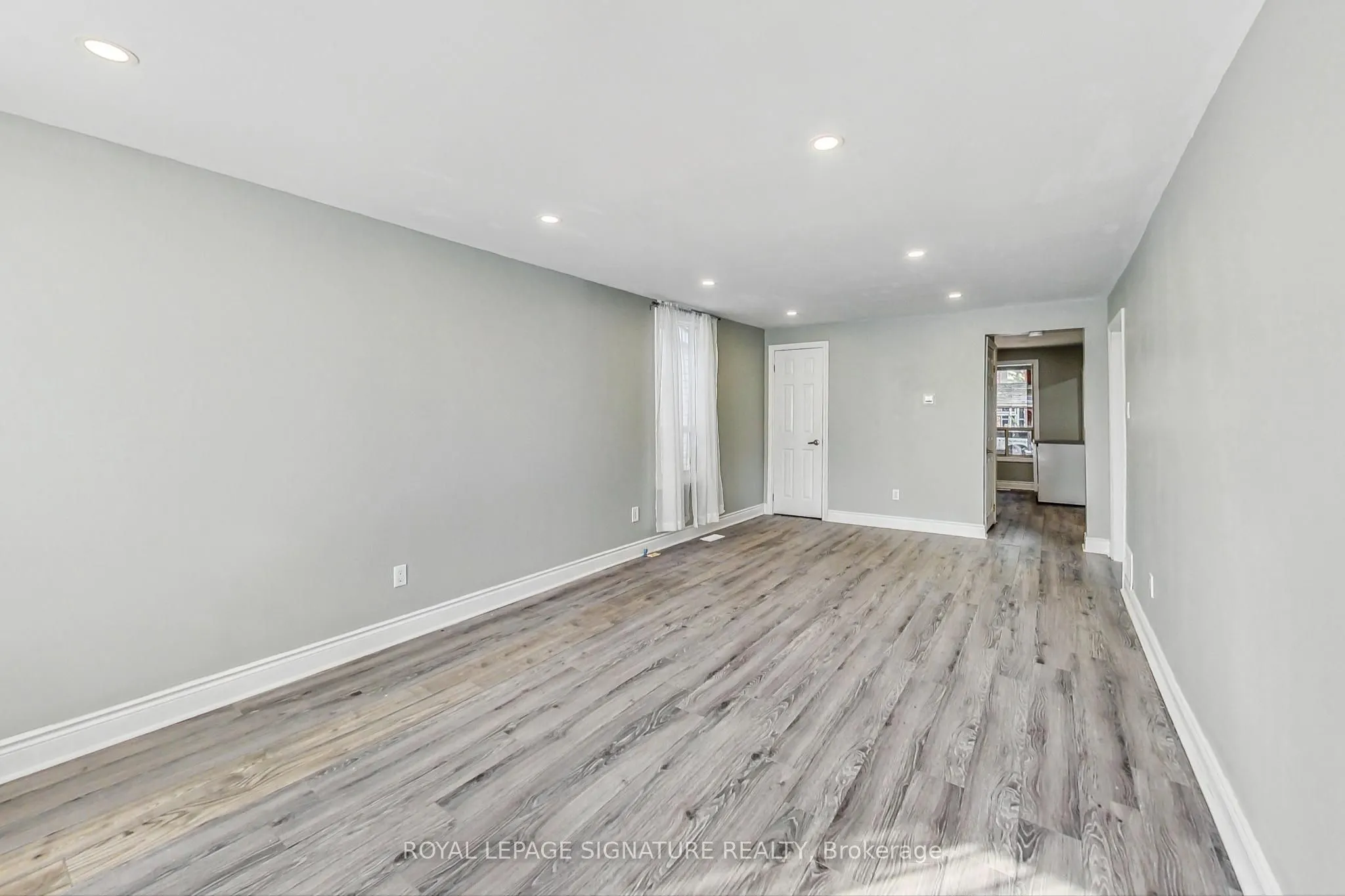 1383 Cannon Street E
