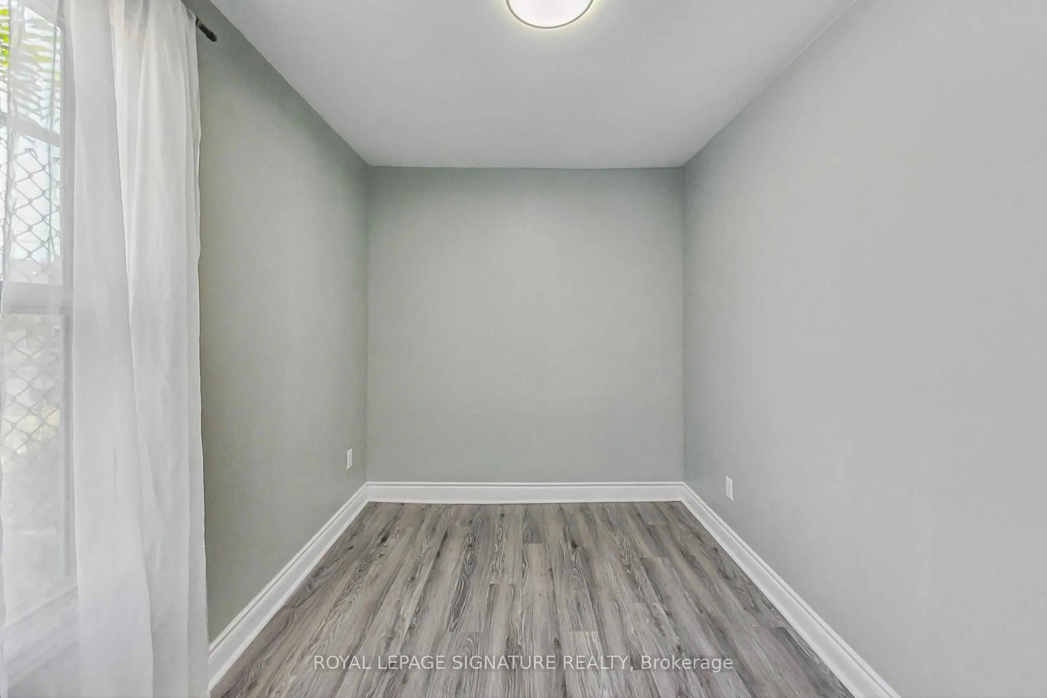 1383 Cannon Street E