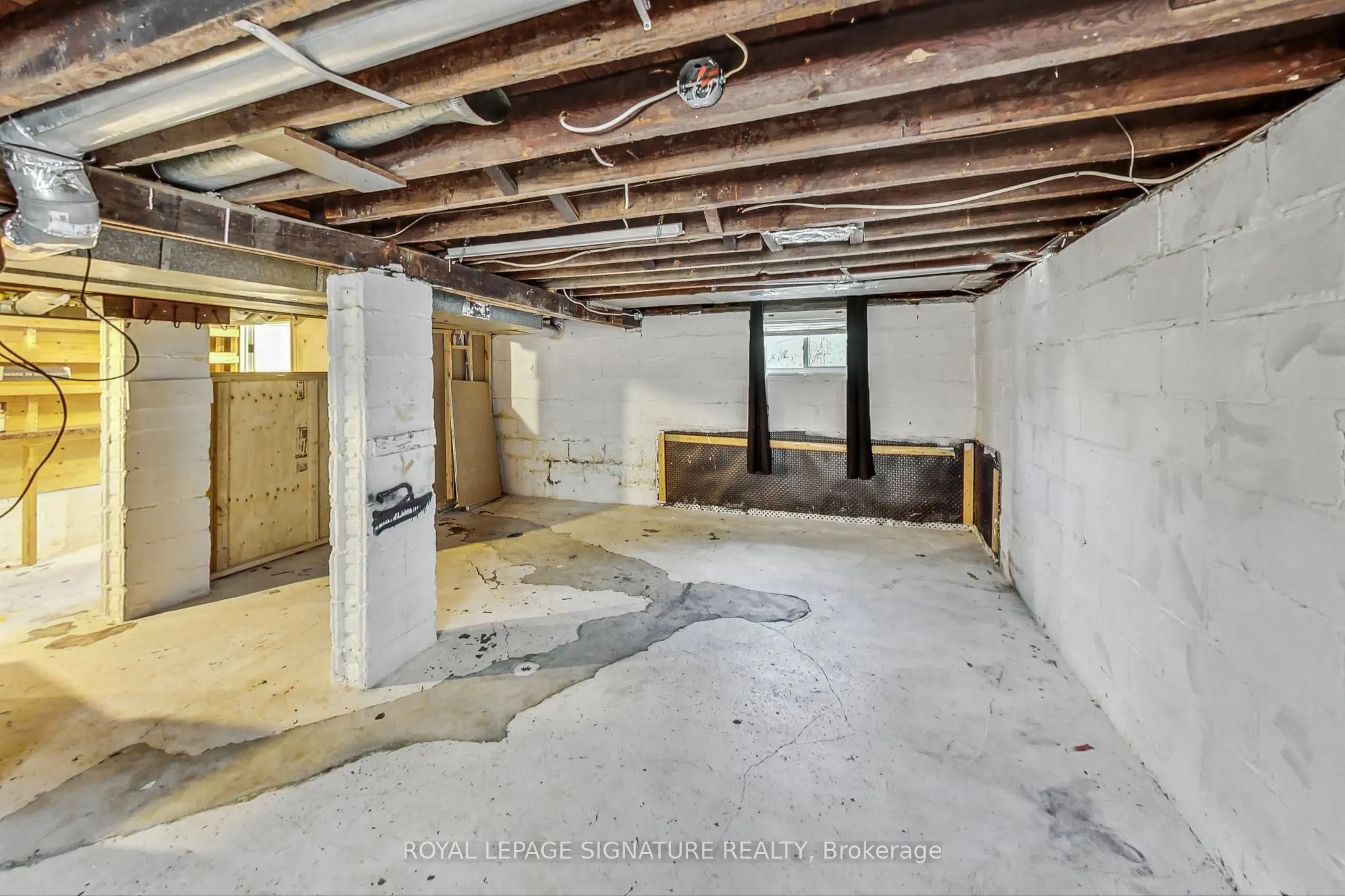 1383 Cannon Street E
