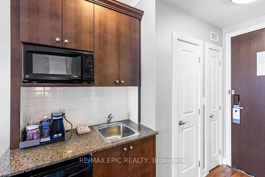 220 Gord Canning Drive, #272