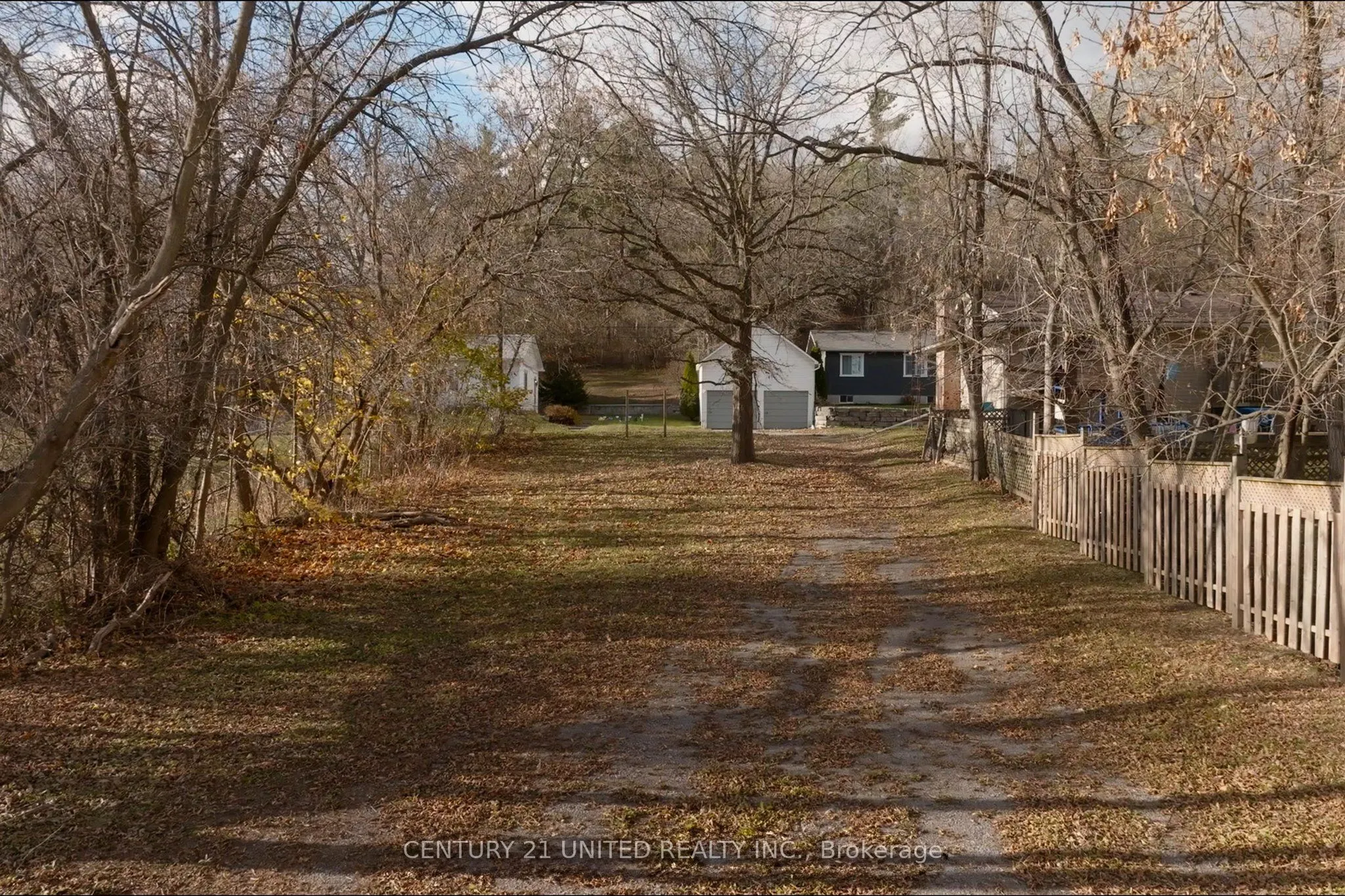 4272 Hwy 7