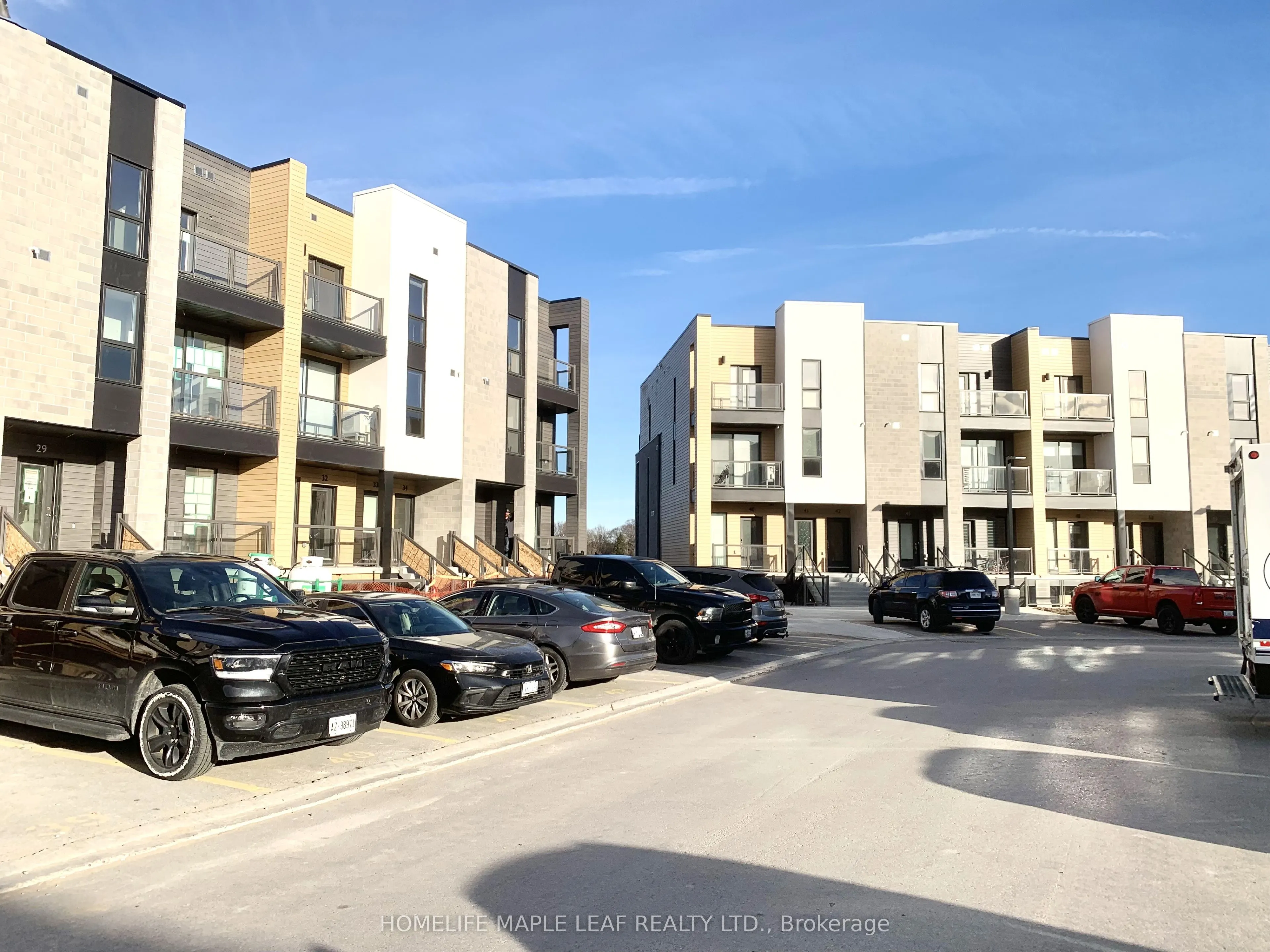 261 Woodbine Avenue, #D-038