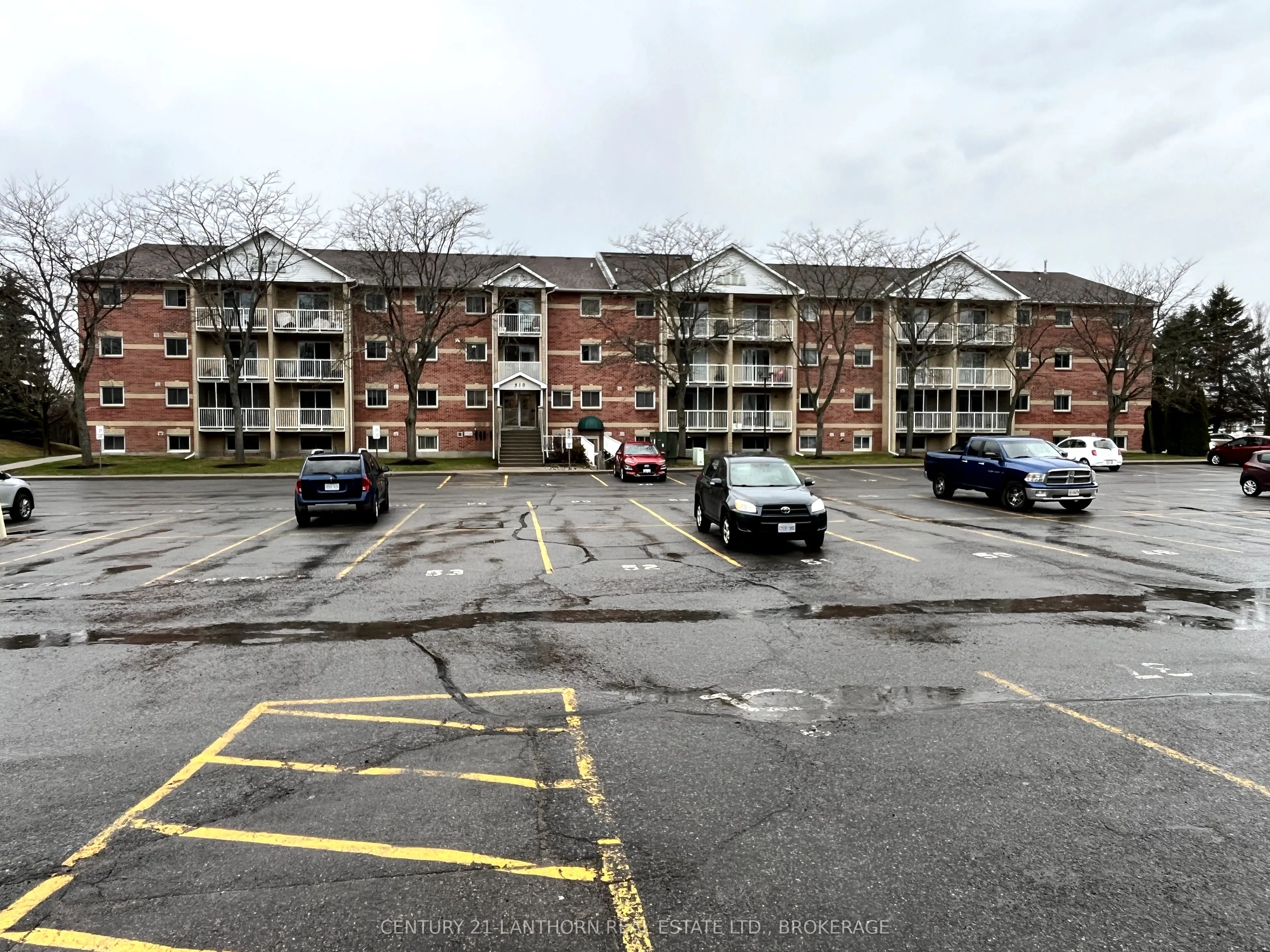 310 Kingsdale Avenue, #204