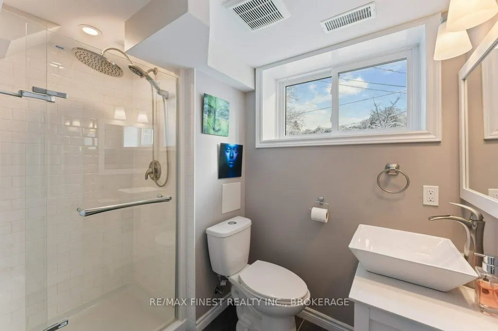 111 Manitou Crescent