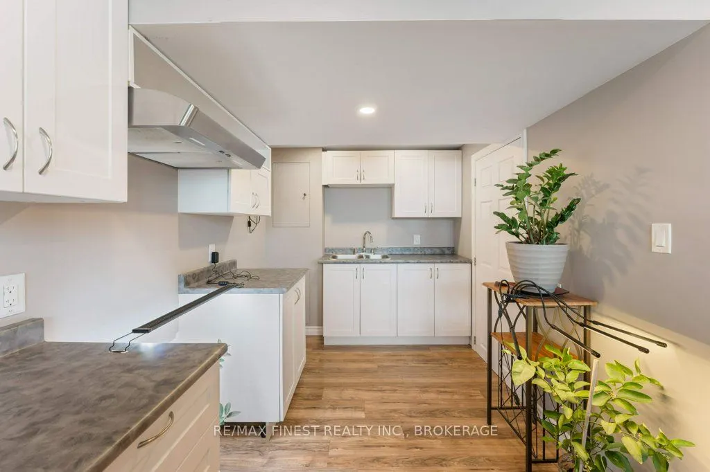 111 Manitou Crescent
