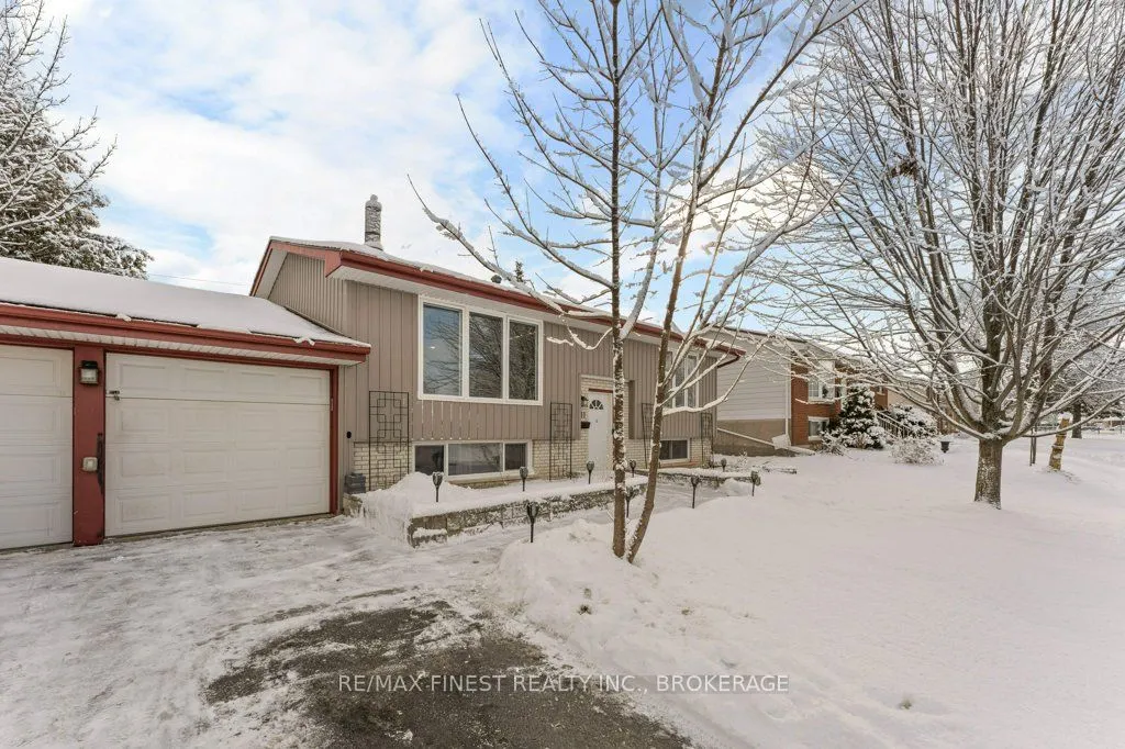 111 Manitou Crescent