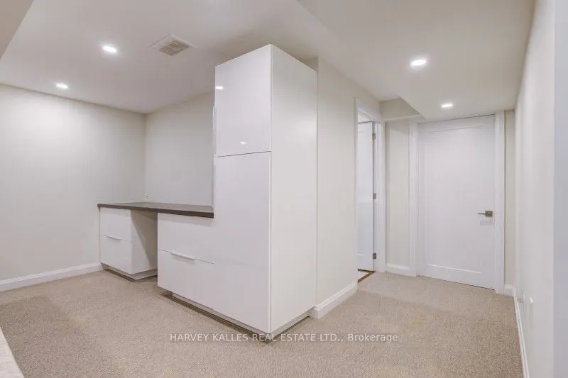 35 Midhurst Heights, #22
