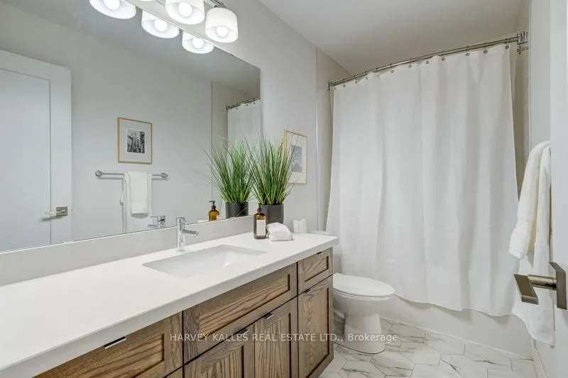35 Midhurst Heights, #22