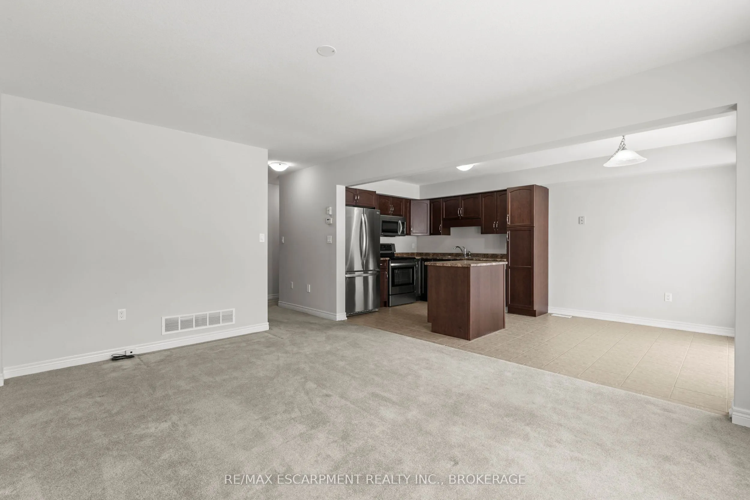 141 Winterberry Boulevard