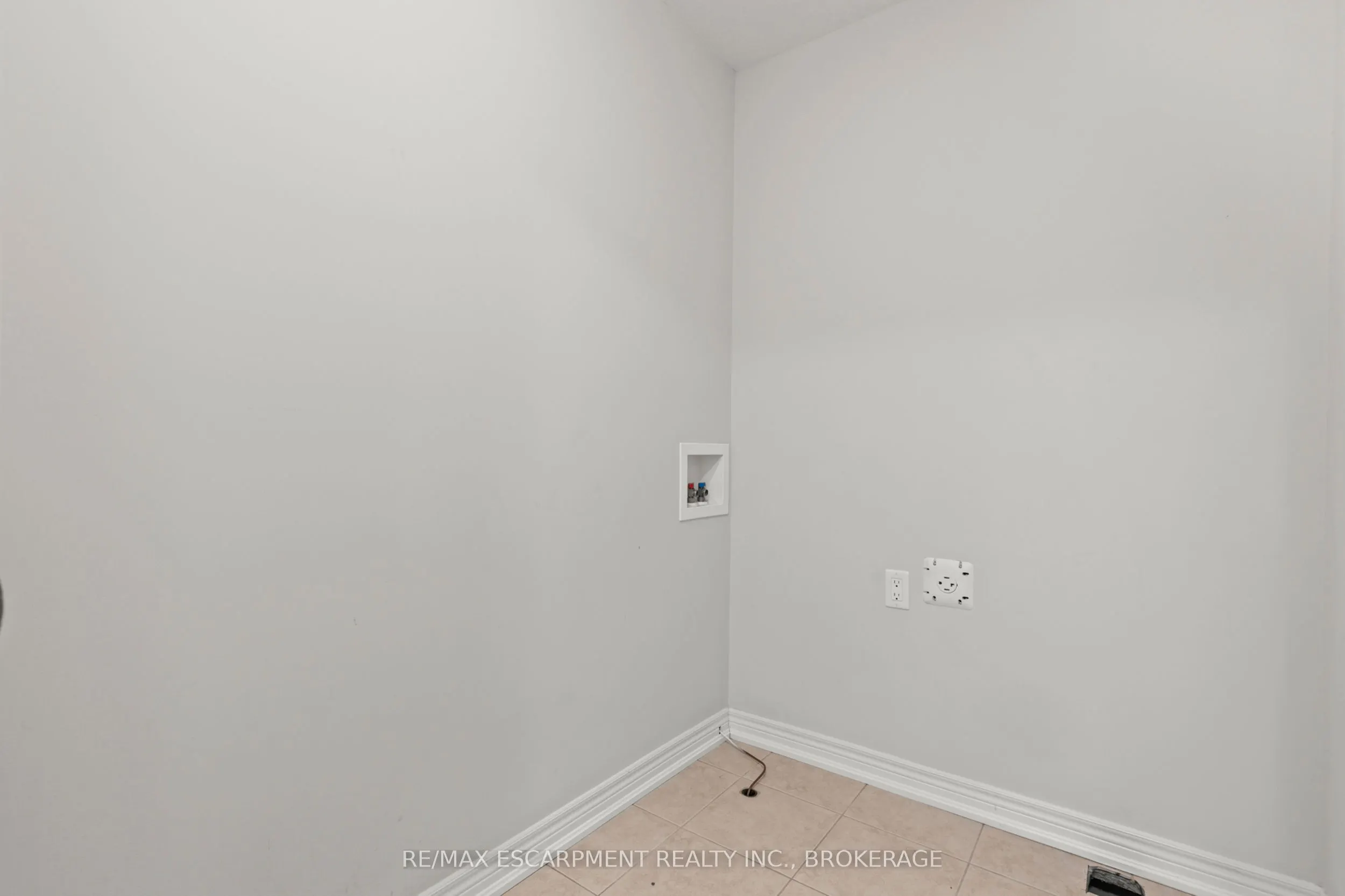 141 Winterberry Boulevard
