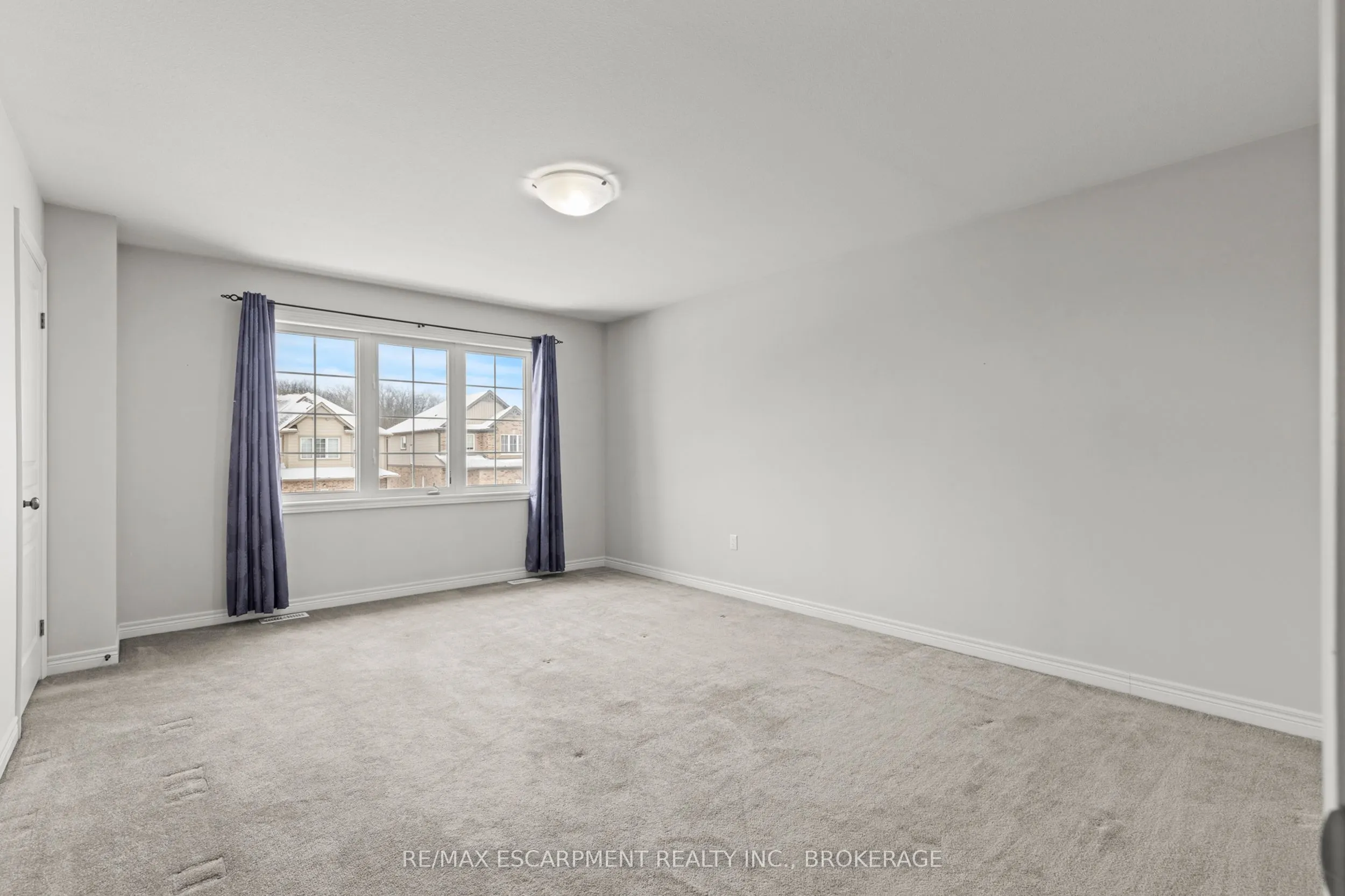 141 Winterberry Boulevard