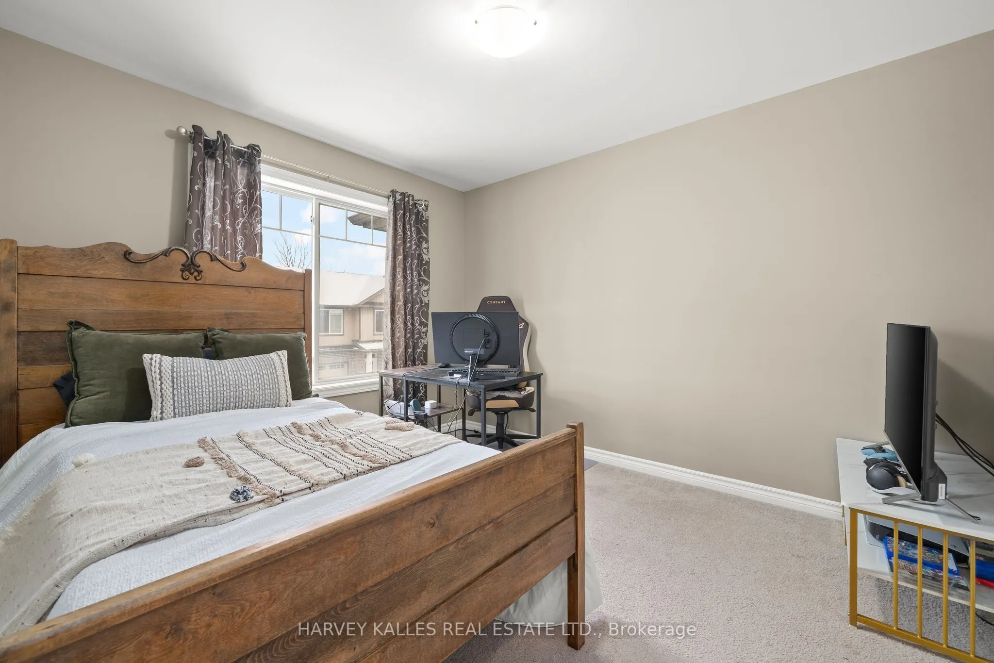 3 Nottingham Court #3