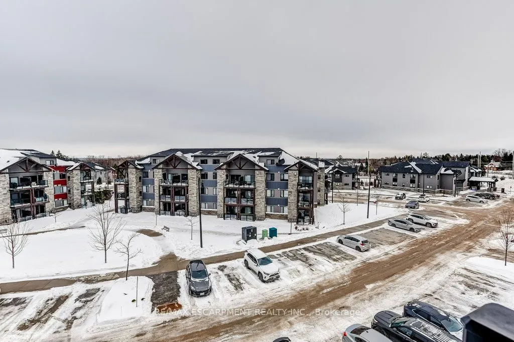 20 Beckwith Lane #401