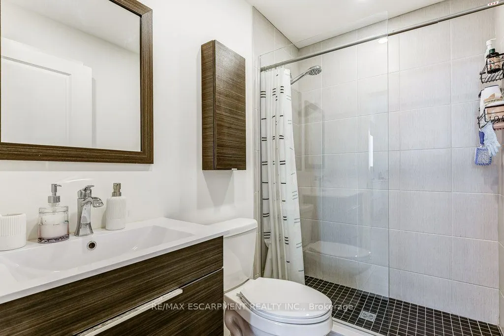 20 Beckwith Lane #401