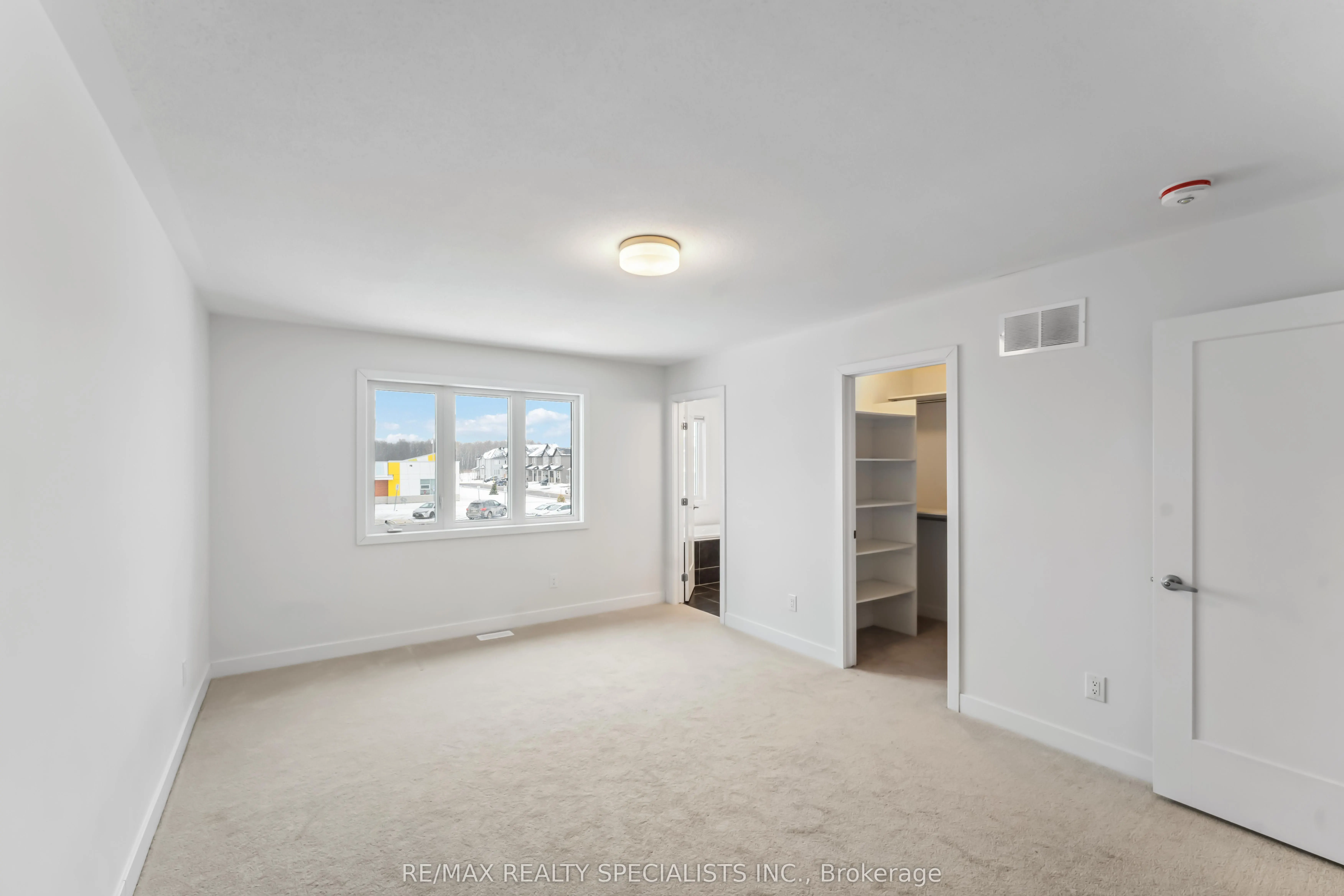 274 Turnbuckle Crescent